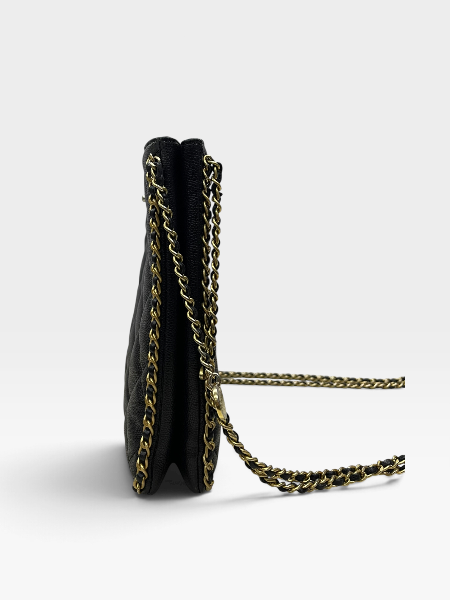 Pre-Owned CHANEL Small Shopping Bag / Product Code: 091010