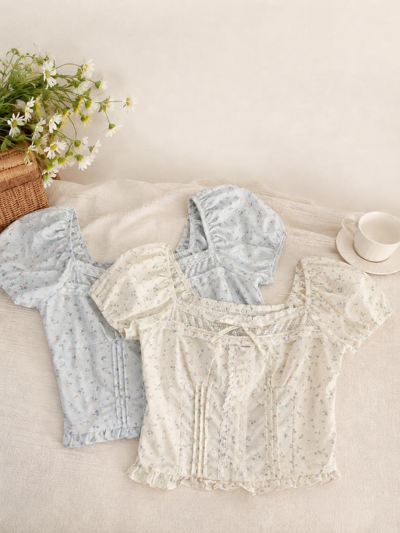 A012030 Korean Sweet Floral Top
