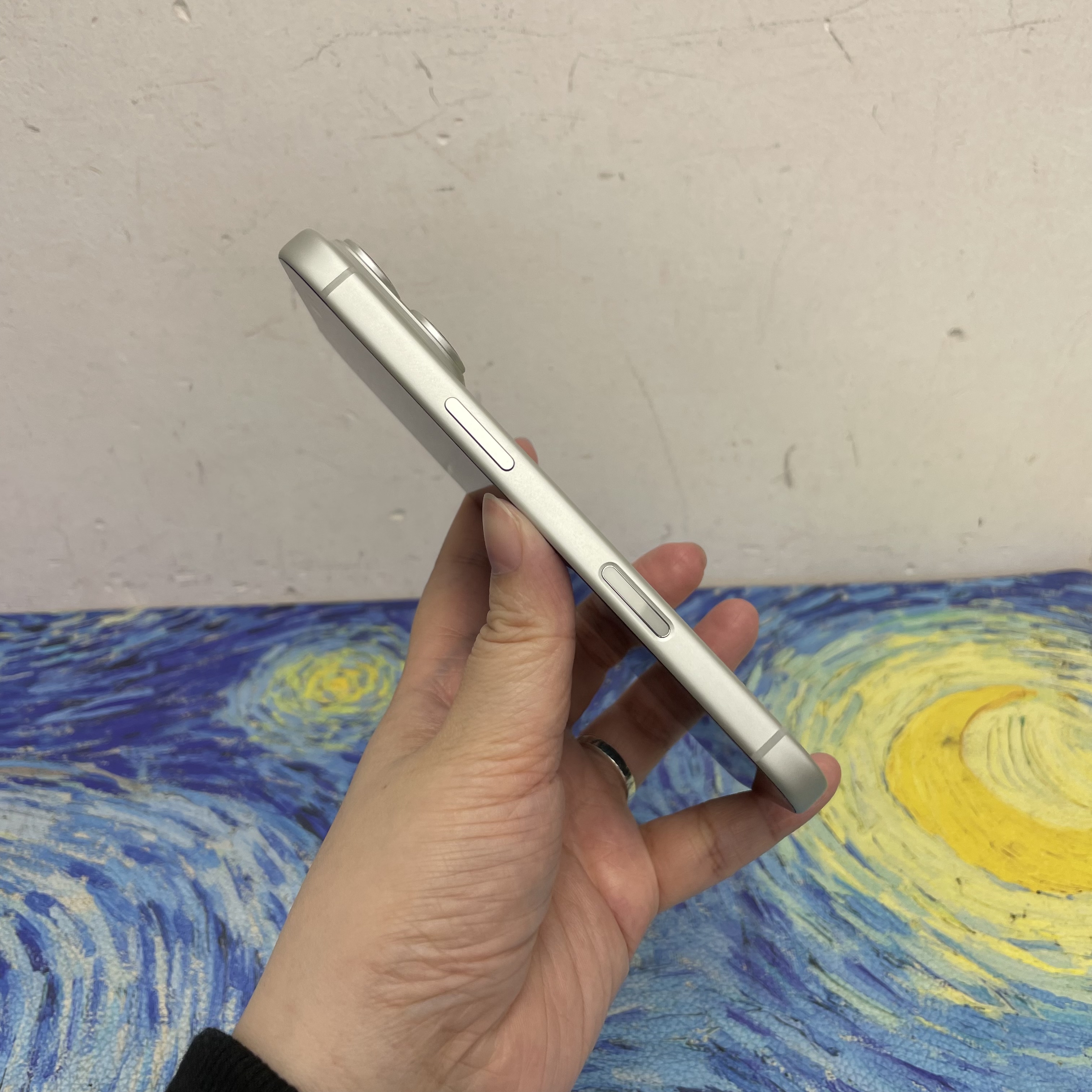 *5963 17 pro 完美機 256GB 電100 銀色 sliver