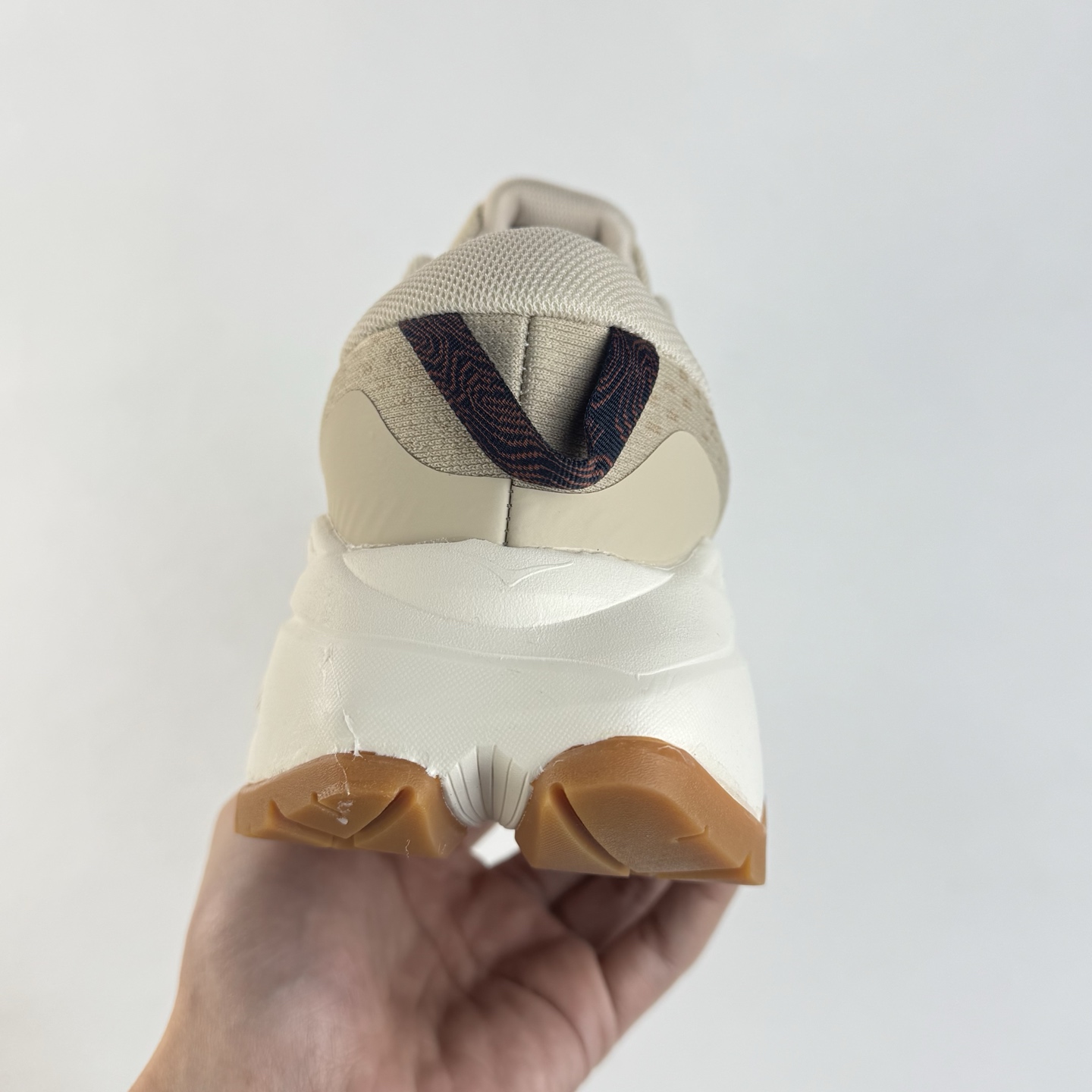 Hoka One One Skyline-Float X