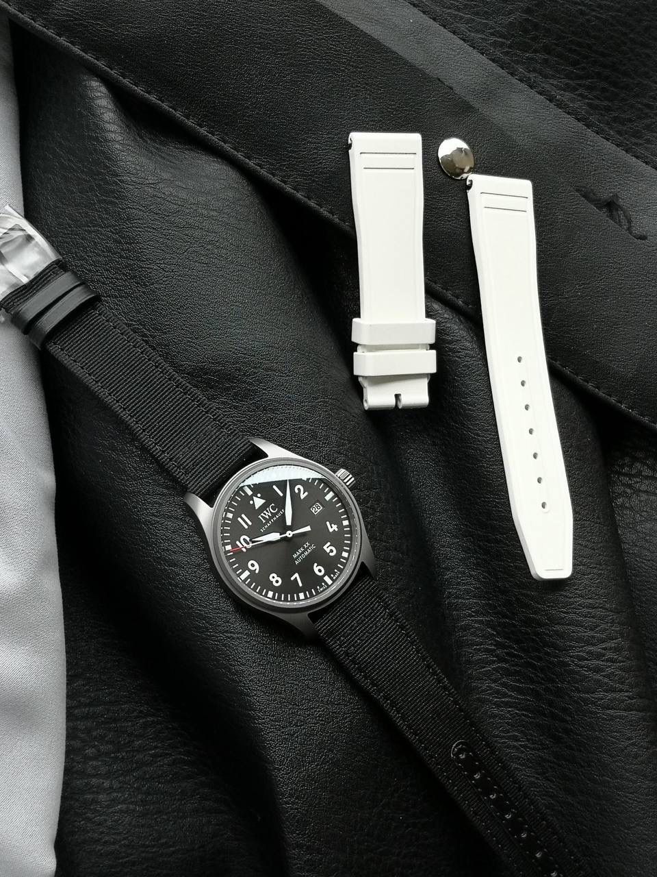 IWC 万国表马克二十飞行员系列自动机械腕表