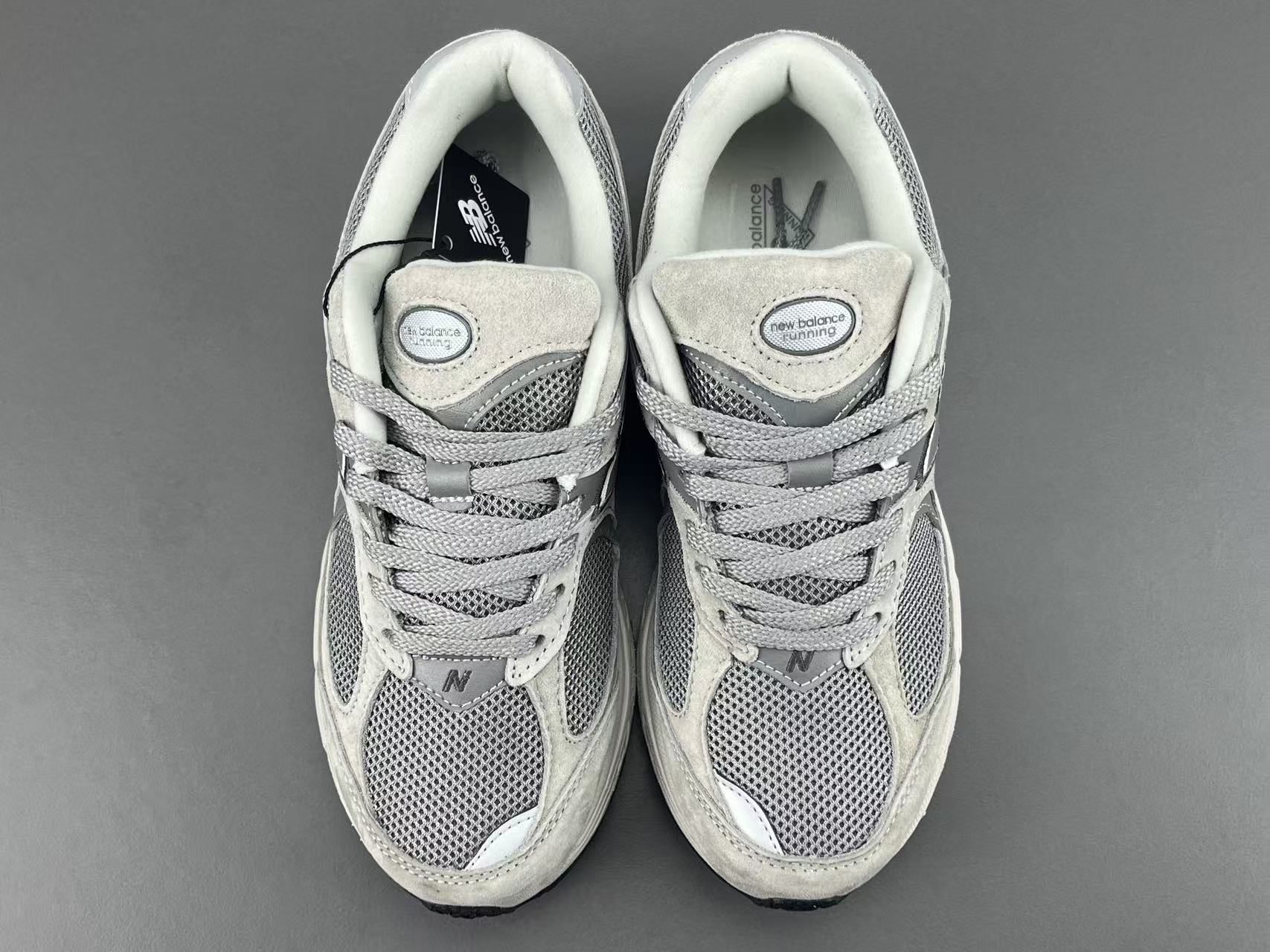 New Balance 2002R ML2002RC