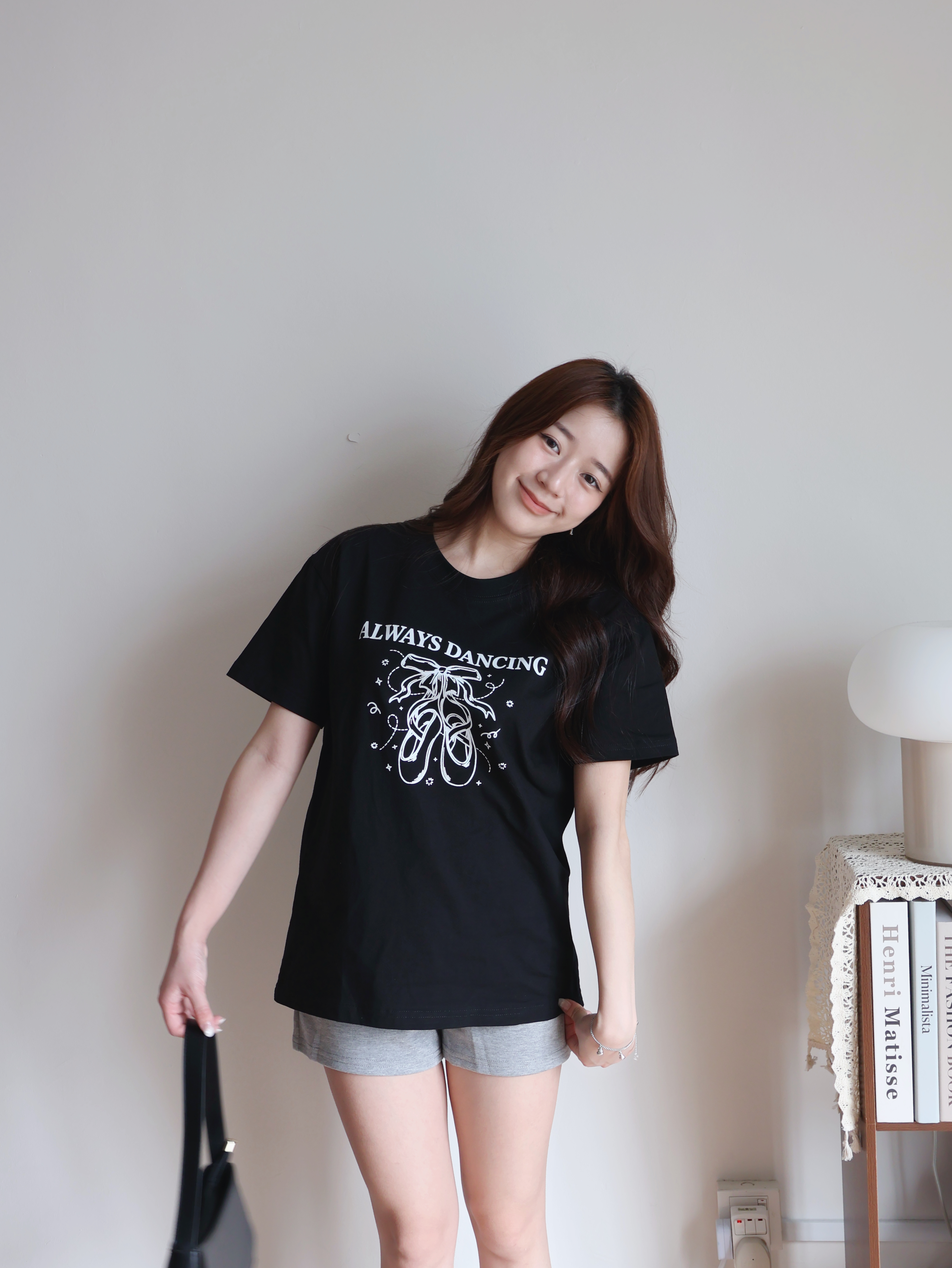 Arela Cotton T | Black