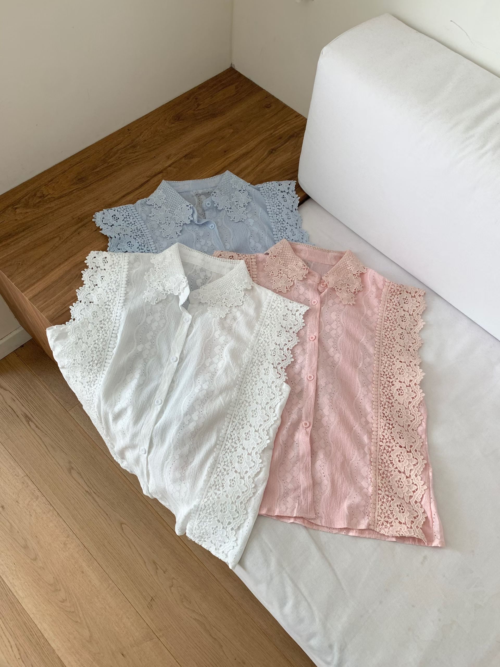 CT14 復古蕾絲無袖襯衫