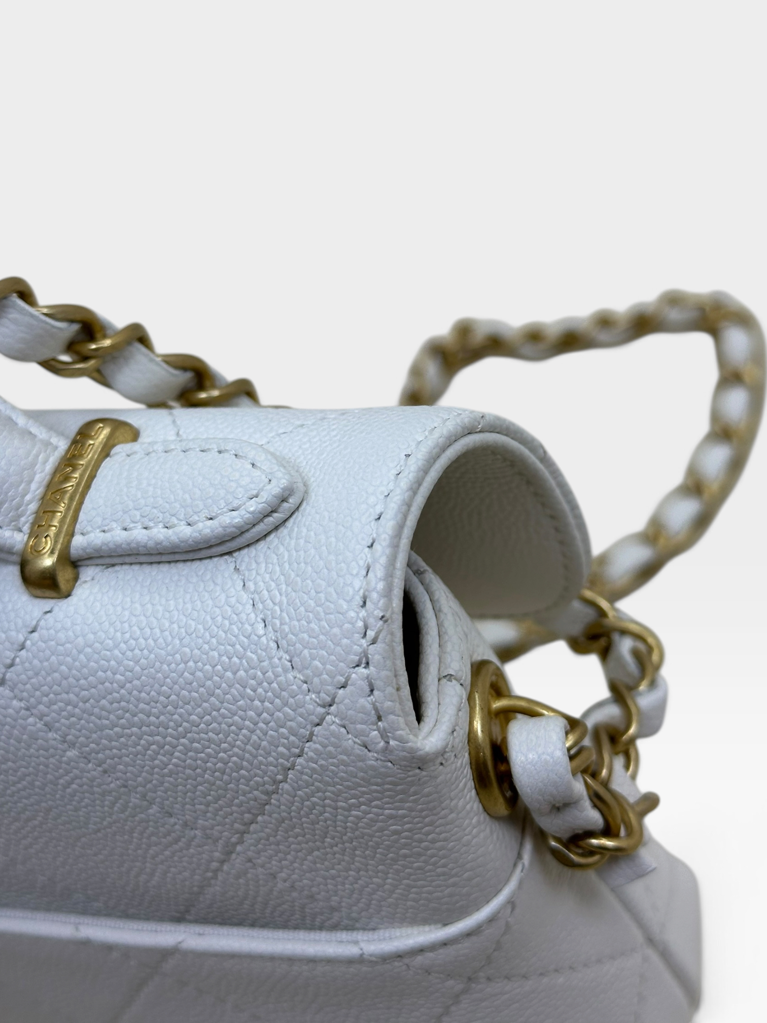 Pre-Owned CHANEL 25K Mini Top Handle Flap Bag / Product Code: K090405