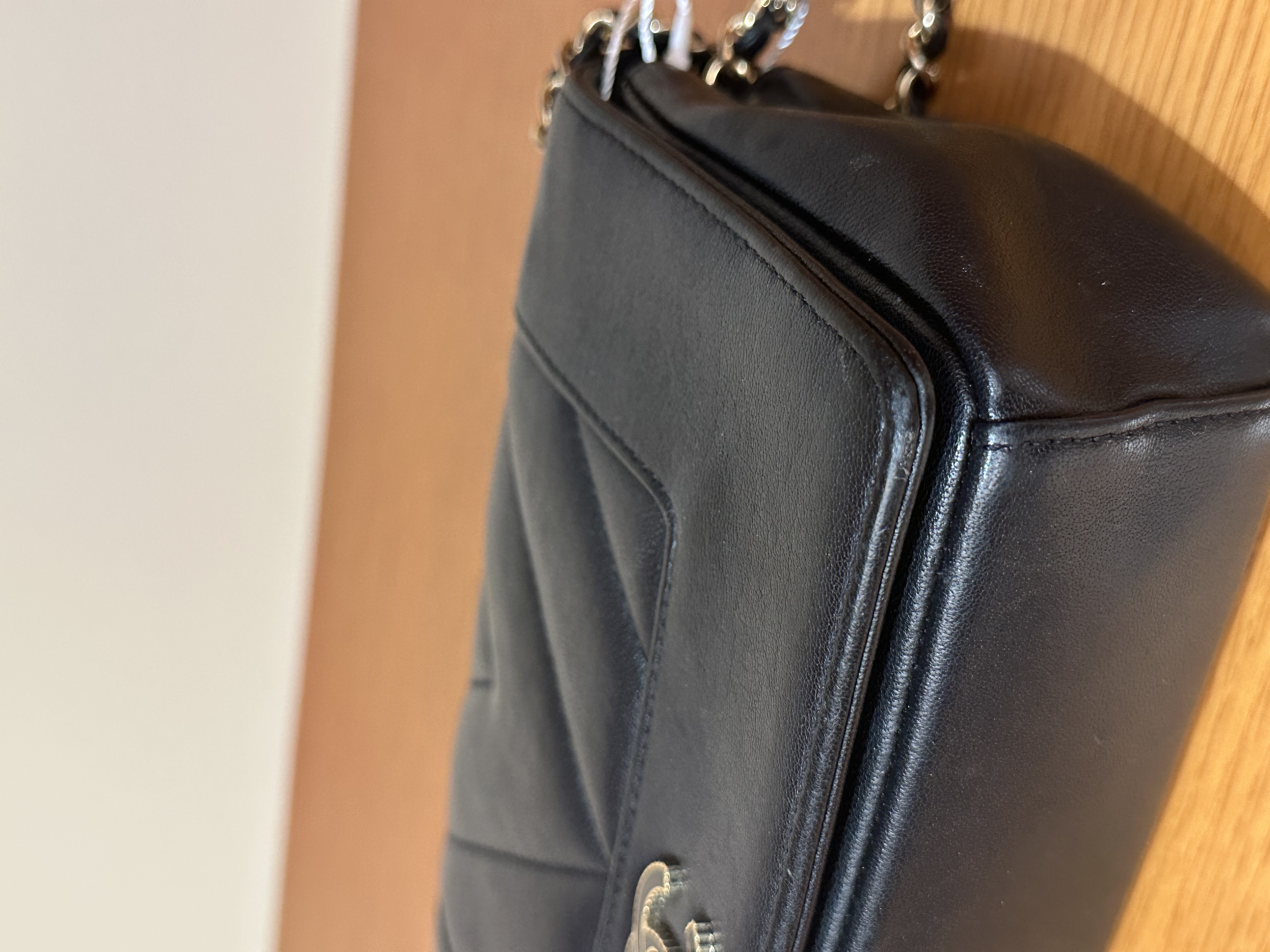 直播貨品 |  [1個-$100 2個-$300］ HH10