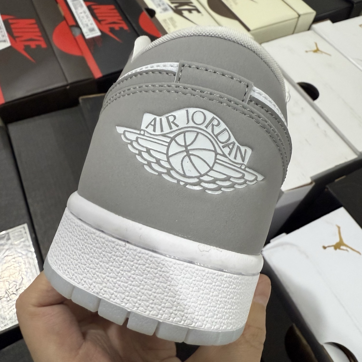 Nike Air Jordan 1 Low "Wolf Grey" DC0774-105