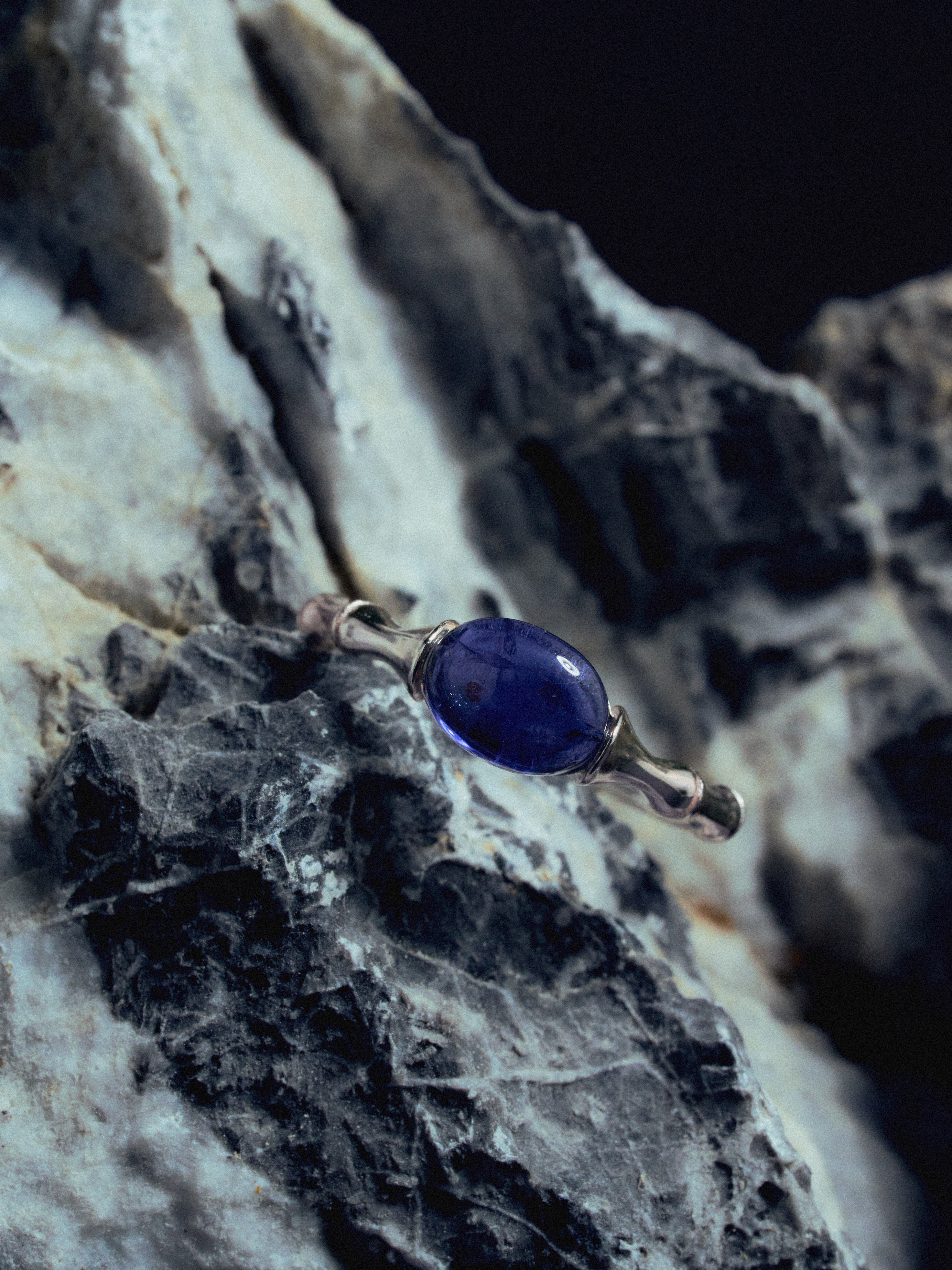Dark Compass Ring