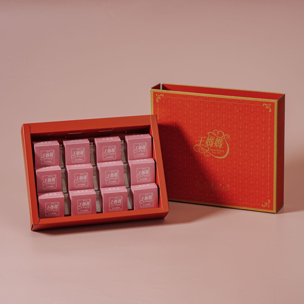 台灣直送 超人氣手工製作王媽媽鳳梨酥 土鳳梨酥6入/9入/12入 鳳凰酥6入/9入/12入（有蛋黃） 抹茶鳳凰酥9入/12入（有蛋黃）