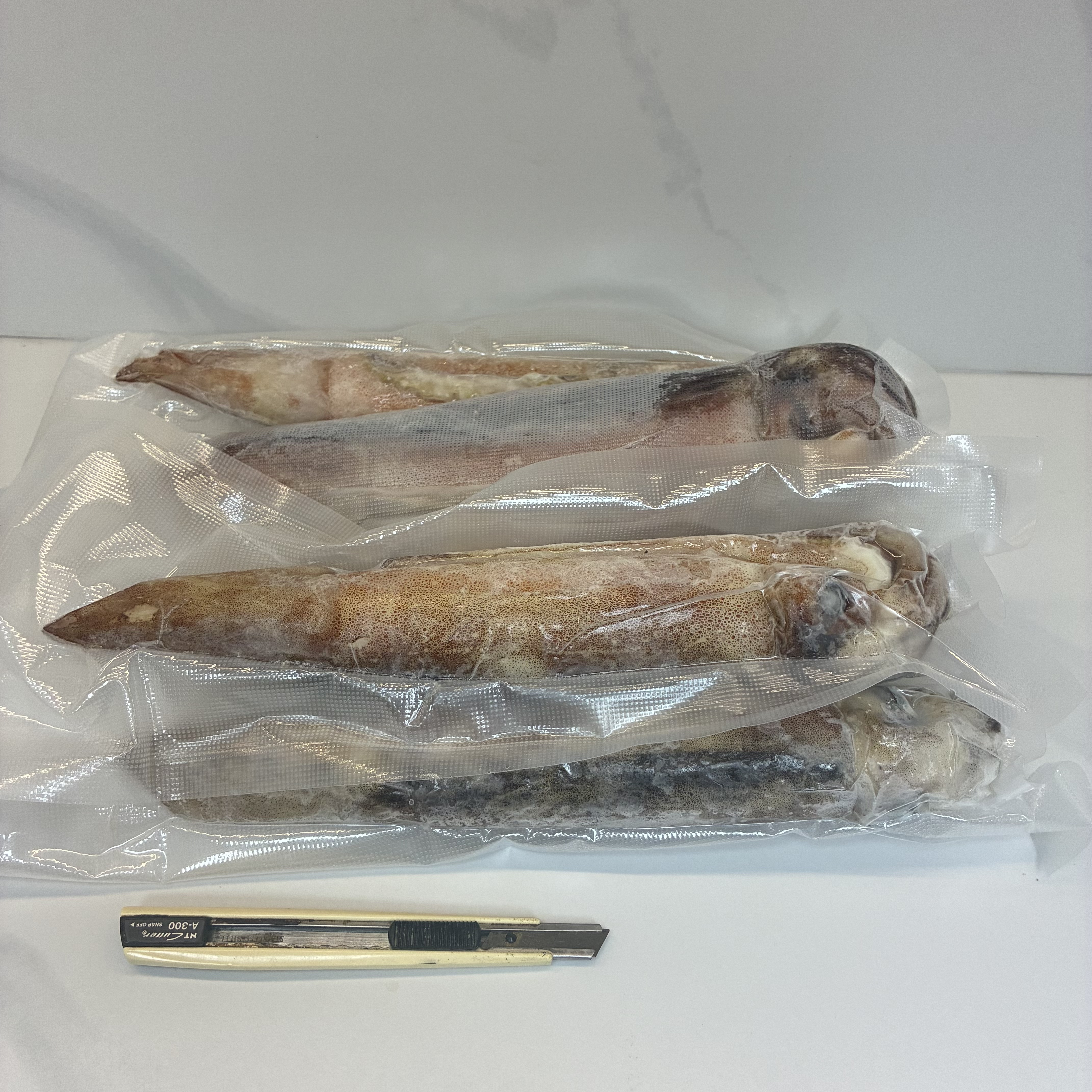 日本青森縣原隻魷魚筒 300-400G