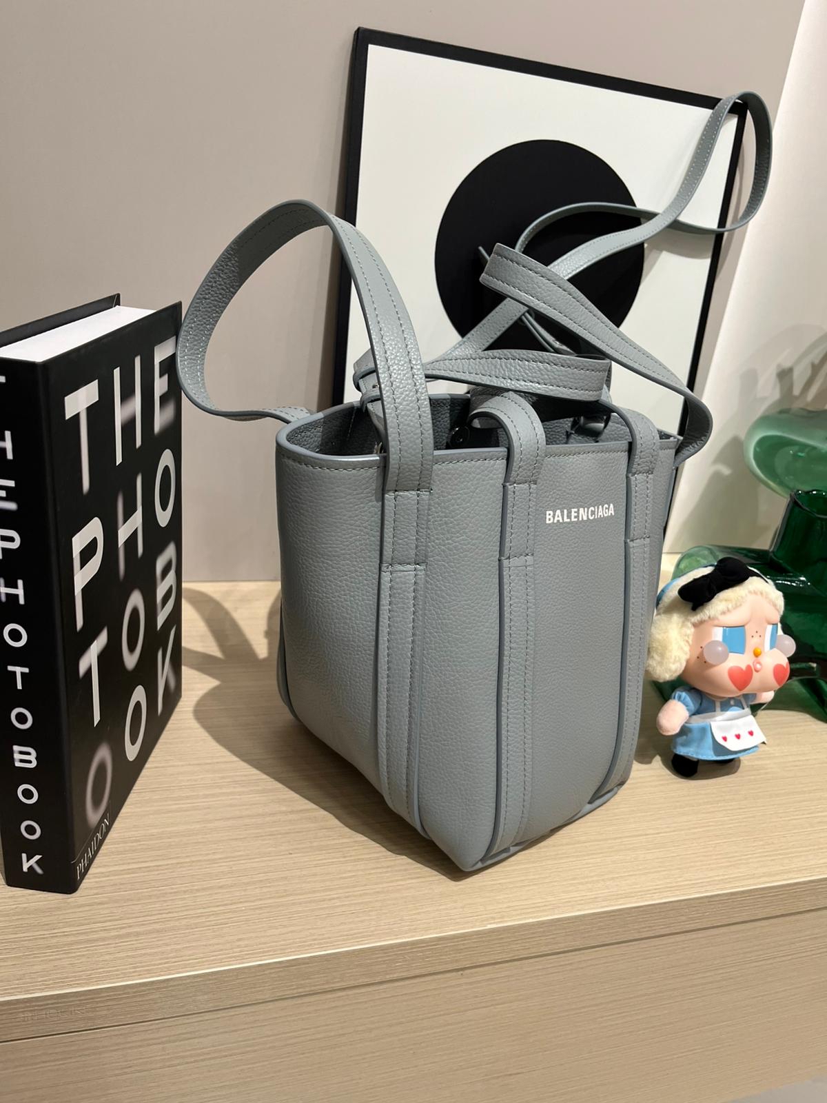 Balenciaga Everyday XS 2Way Bag 672793 calfskin 100%Authentic, 95%New ✅Dust bag