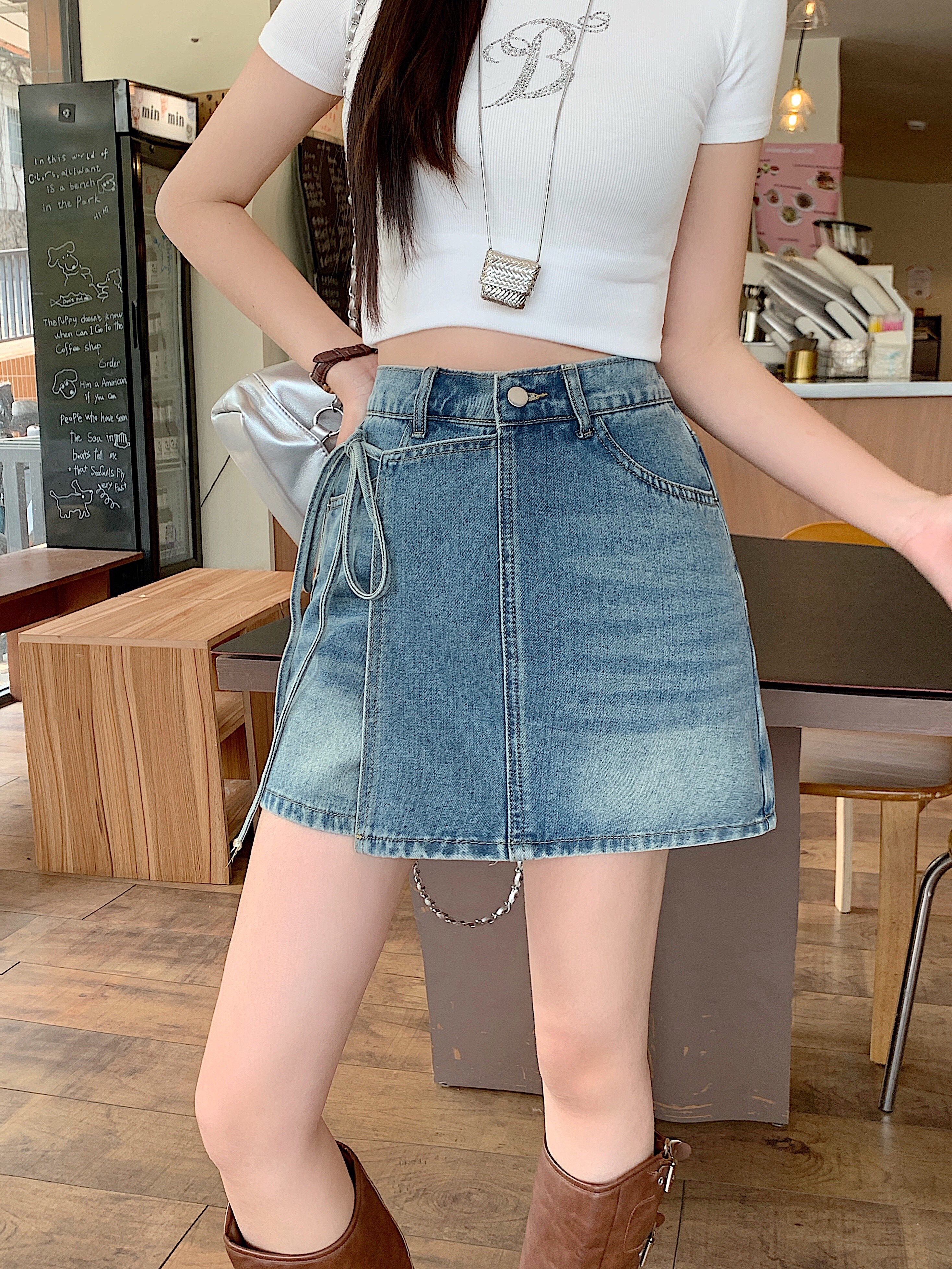 B293(65527) 韩版JEANS单银钮前片遮肚边系带蓝前裙后裤