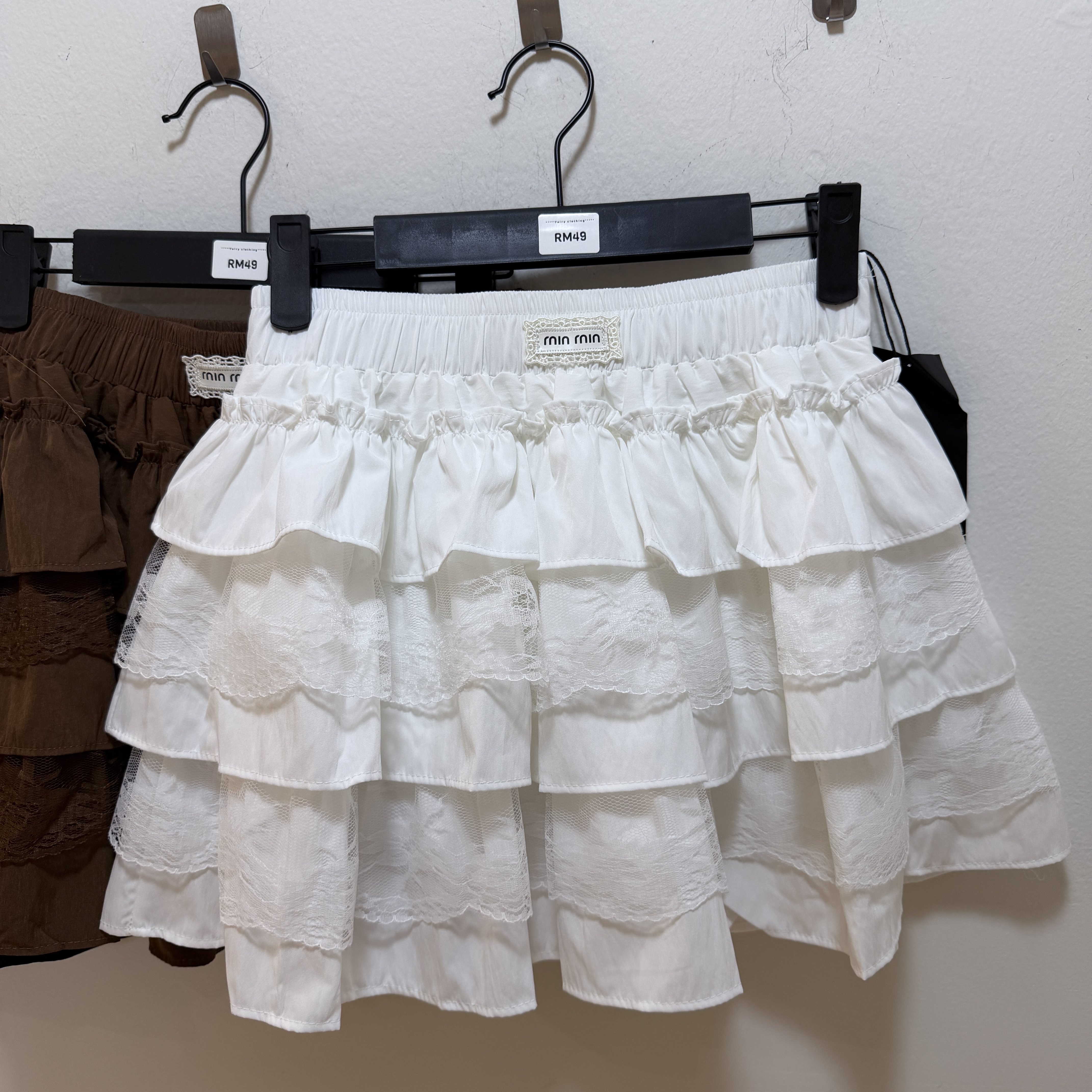 荷葉邊多層迷你裙