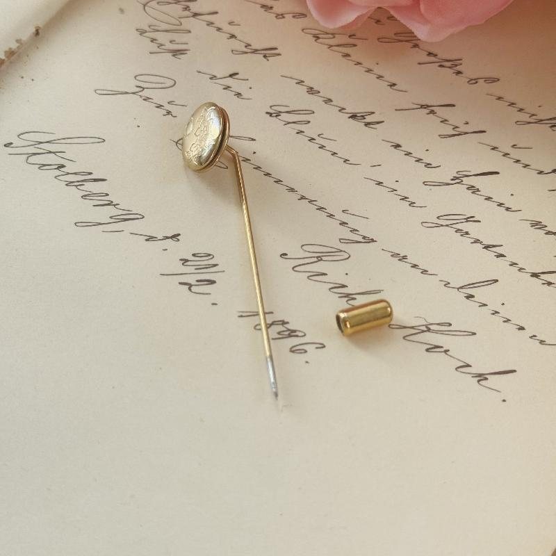 Vintage Floral Pattern Etched Locket Stick Pin (MT1960-7)