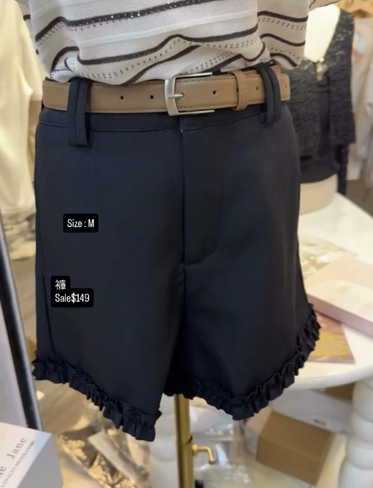 褲Size：M Sale$149