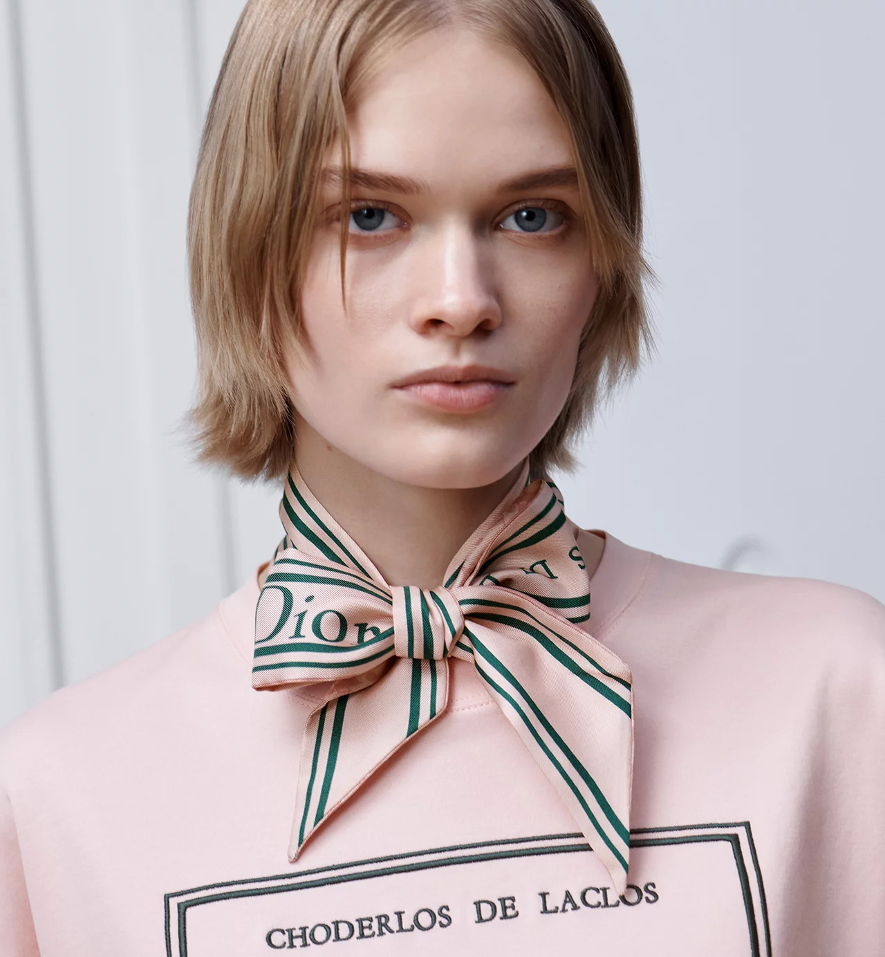 Dior 全新🆕 100%絲 Book Cover Mitzah圖案絲巾