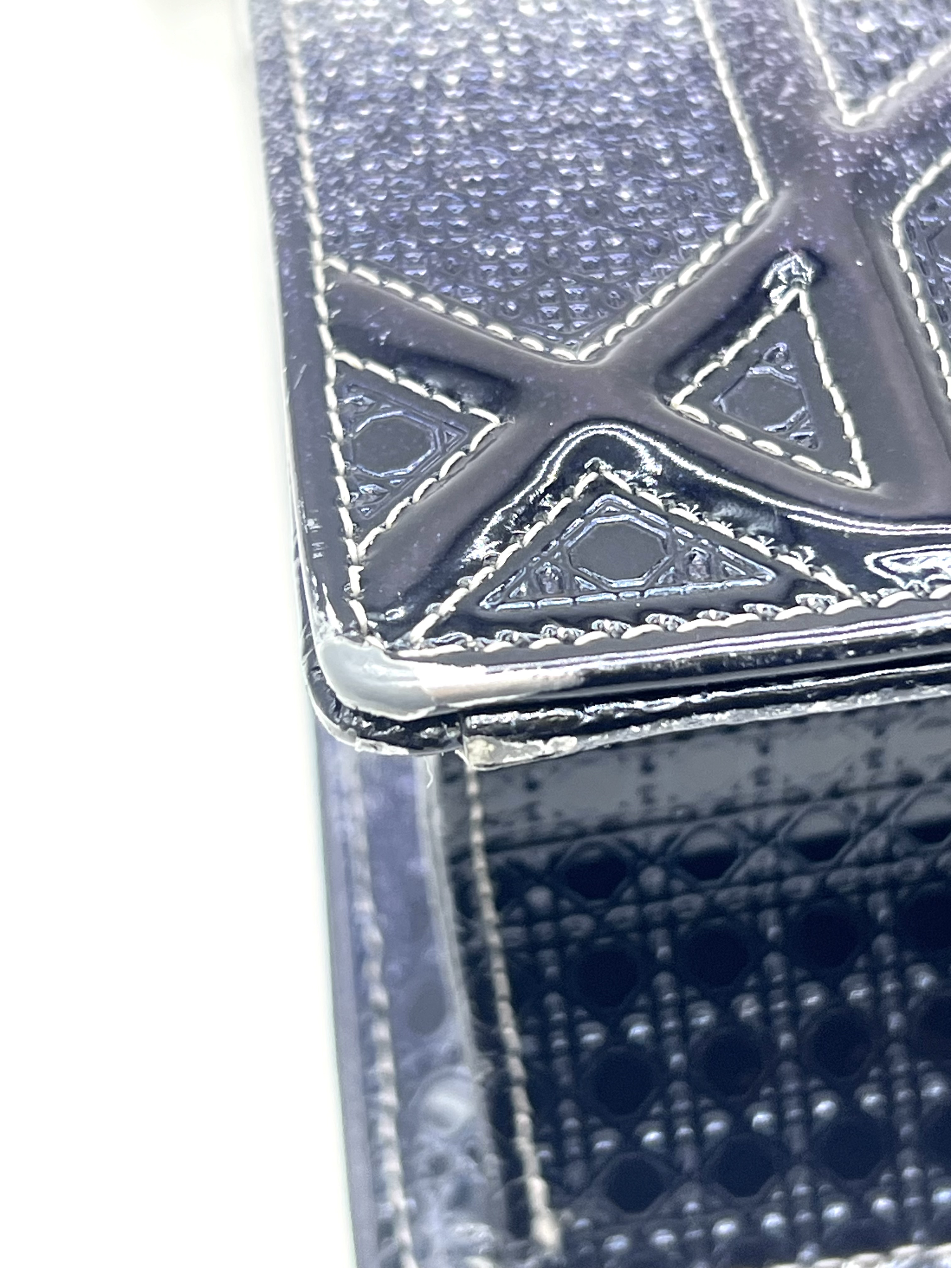 Pre-Owned DIOR Diorama / Product Code: 26051524