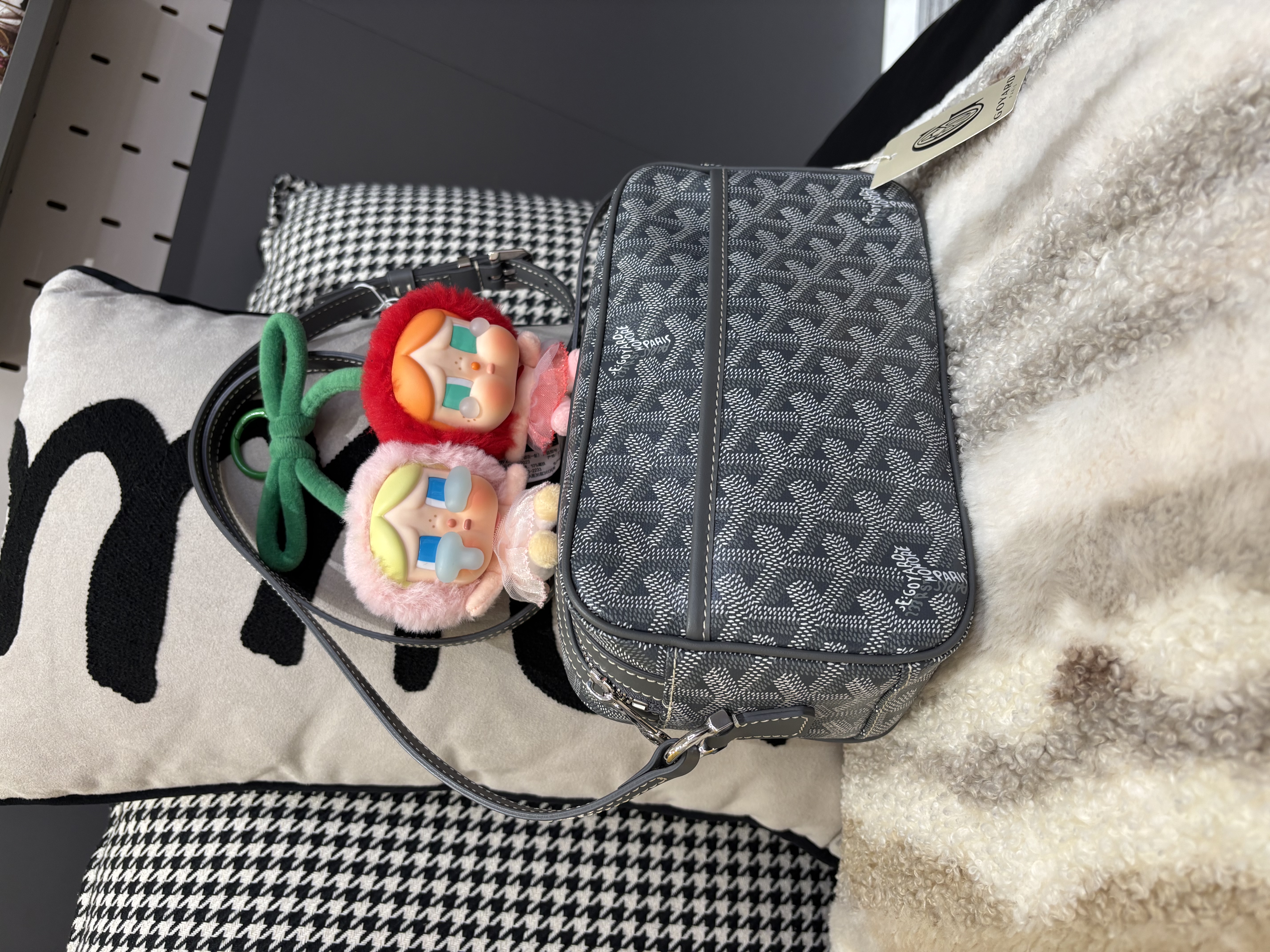 Goyard cap vert camera bag Grey 100%Authentic ,98%new ✅塵袋✅booklet