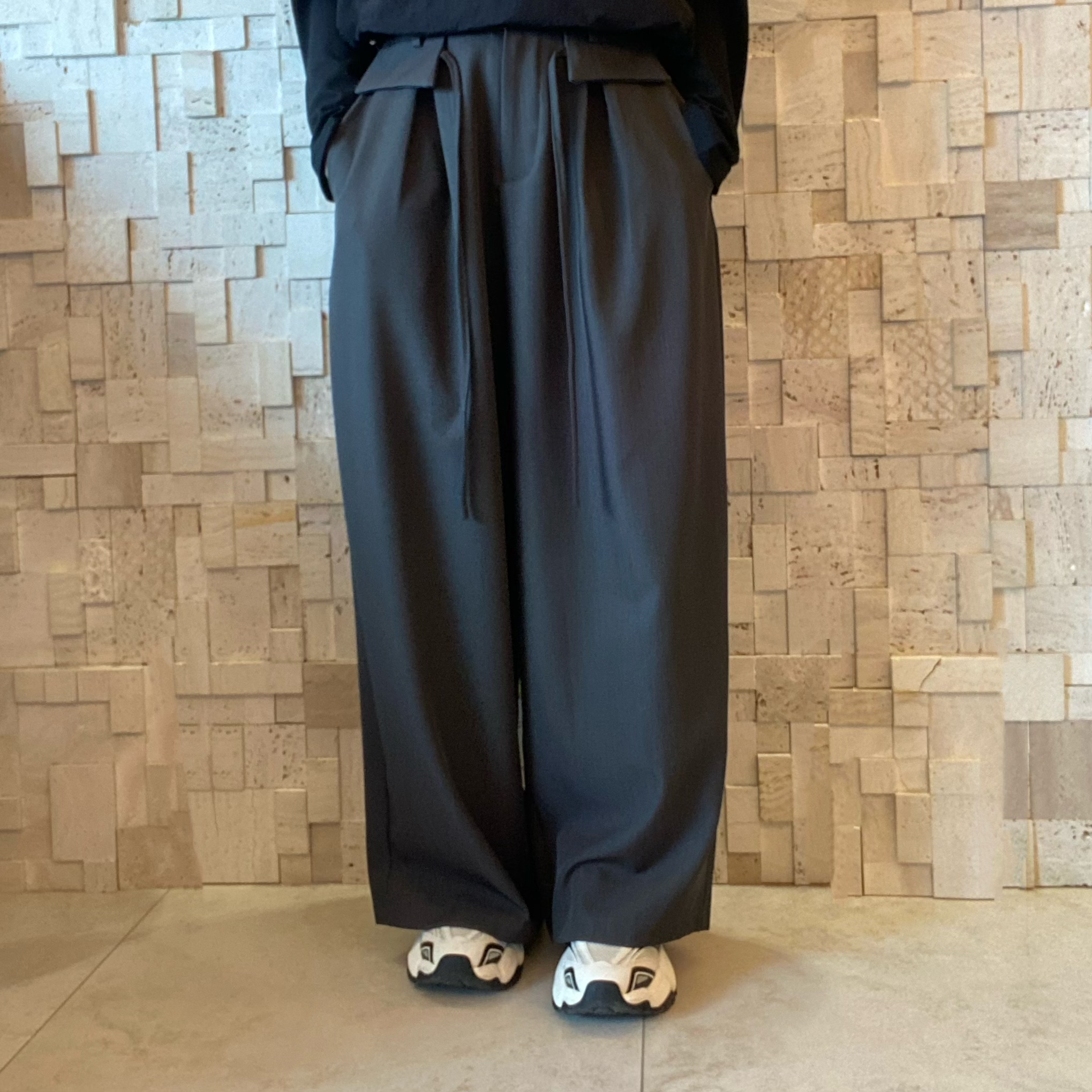 B00557 高腰直筒闊西褲