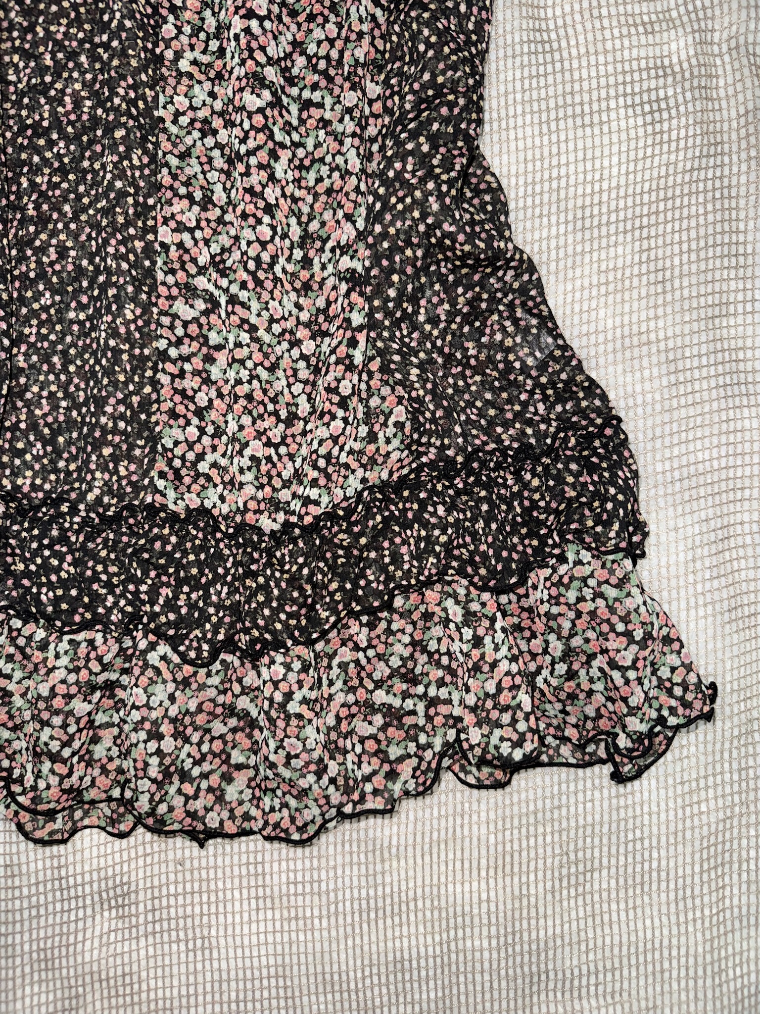 Ditsy Floral Tiered Mini Dress with Lettuce Edge