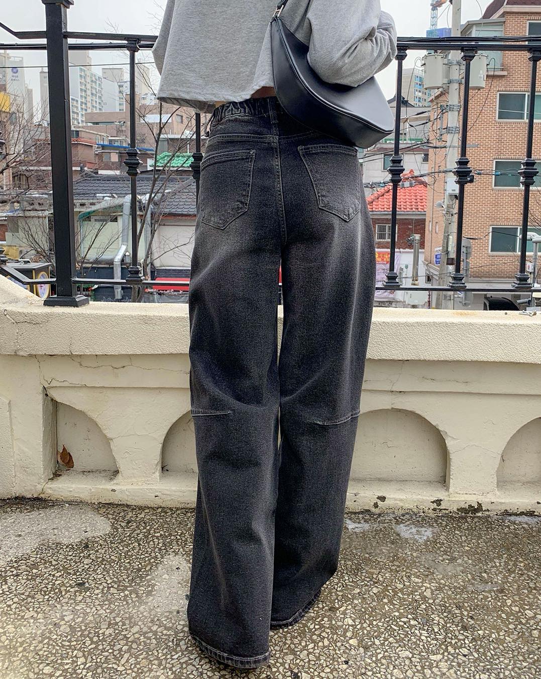 彎刀形闊腳褲 （藍/灰黑）