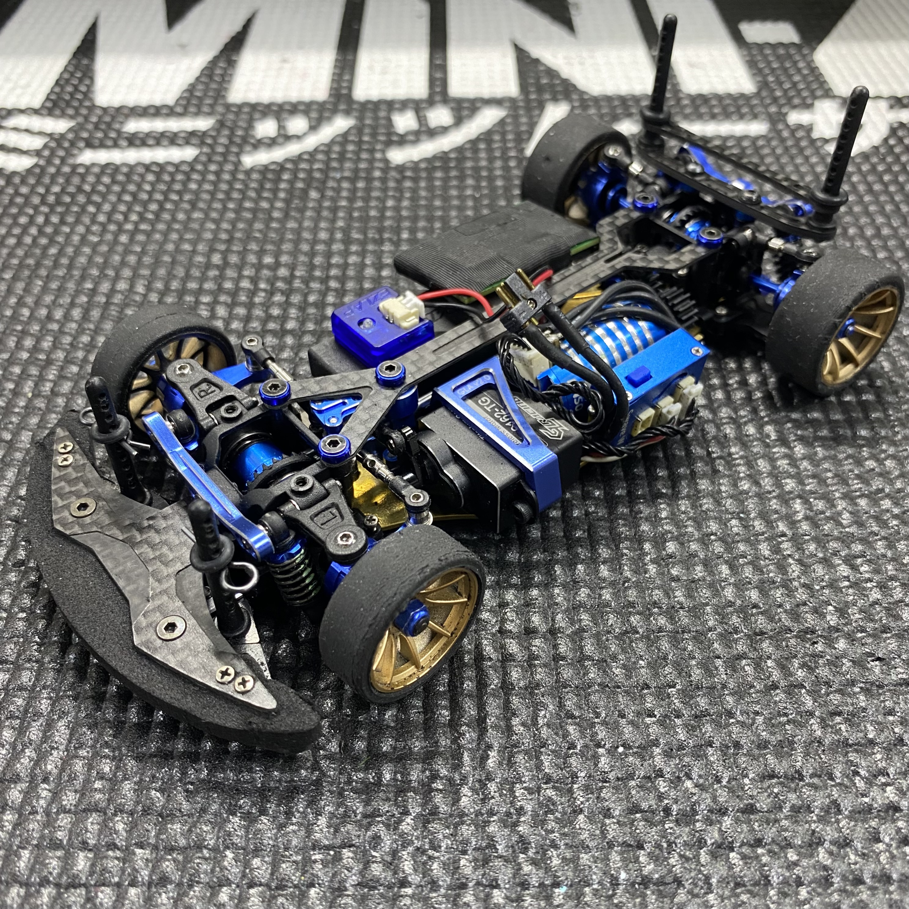 GLA | HRC Mini-Z Arena