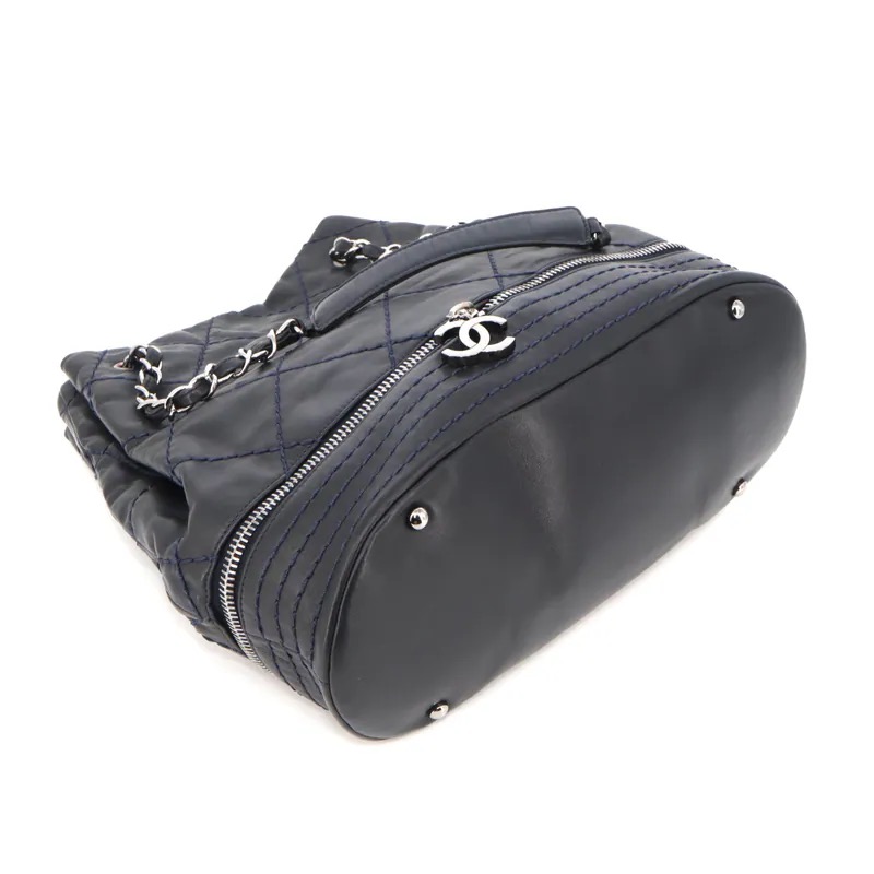 Chanel Wild Stitch Expandable Ligne Bucket Shoulder Bag