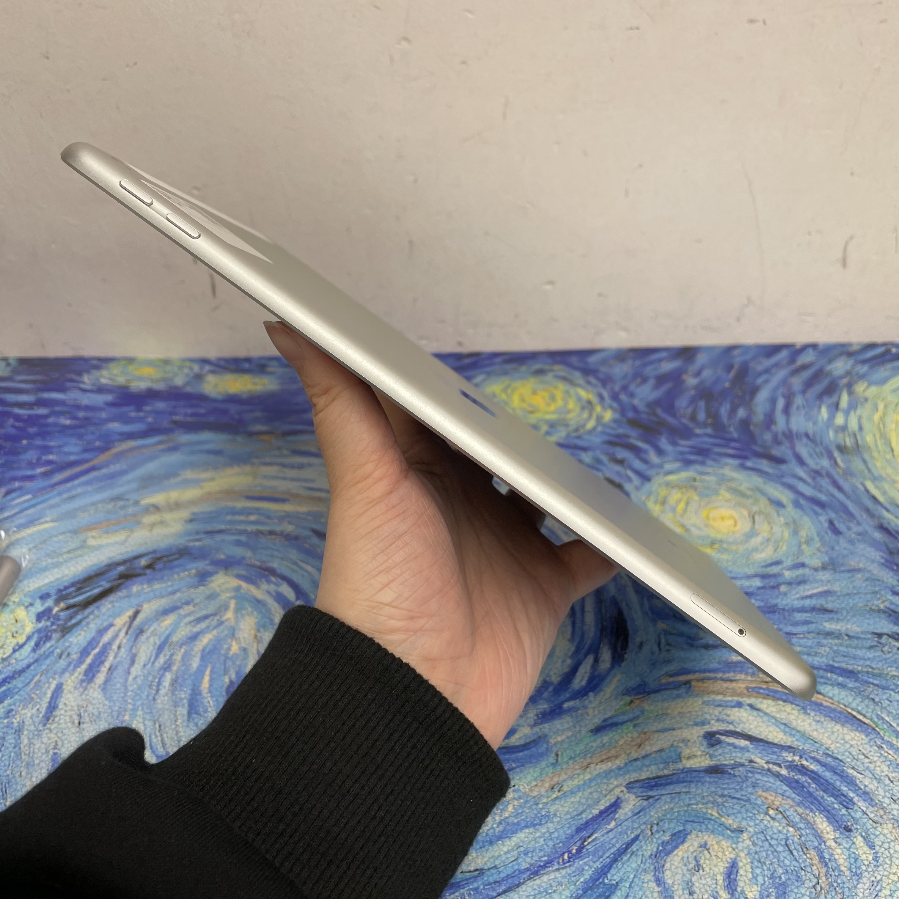 *484489 iPad 5 勁靚機 32GB 插卡版 銀色 sliver