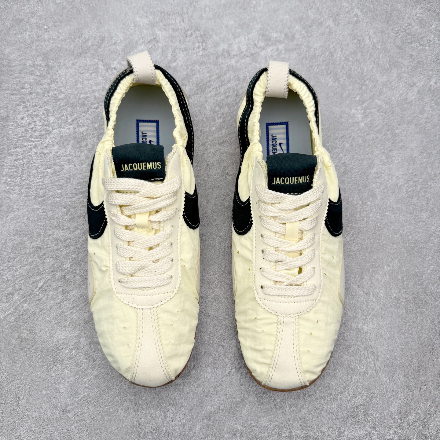 Nike Moon Shoe SP Jacquemus HV8547-700 