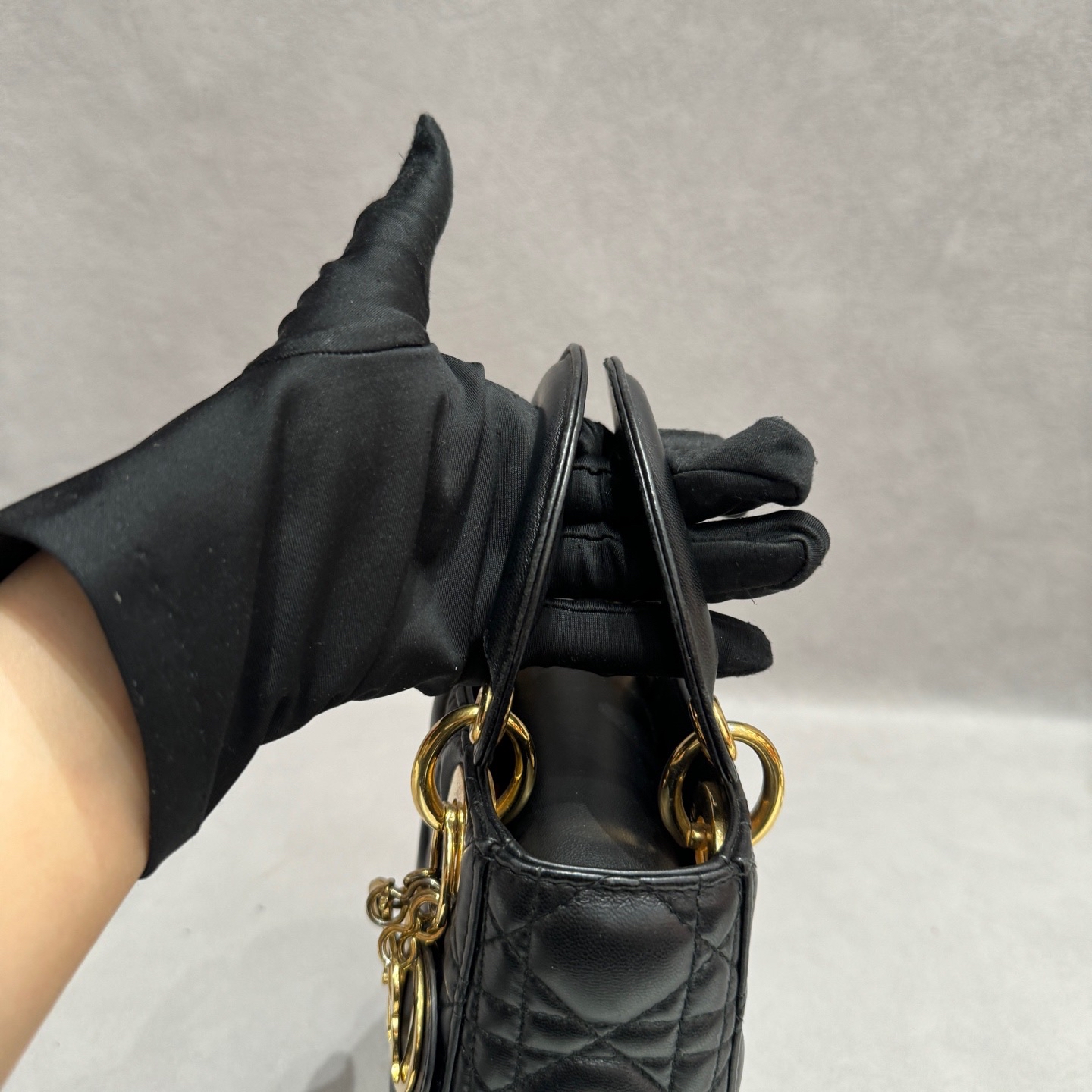 【預訂貨品】Dior Lady Dior三格黑金羊皮戴妃包