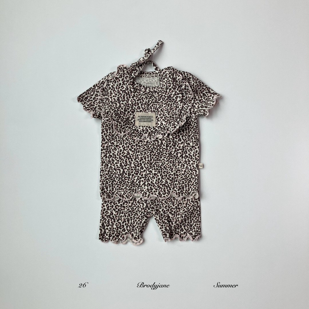 Pink Leo Short-Sleeve