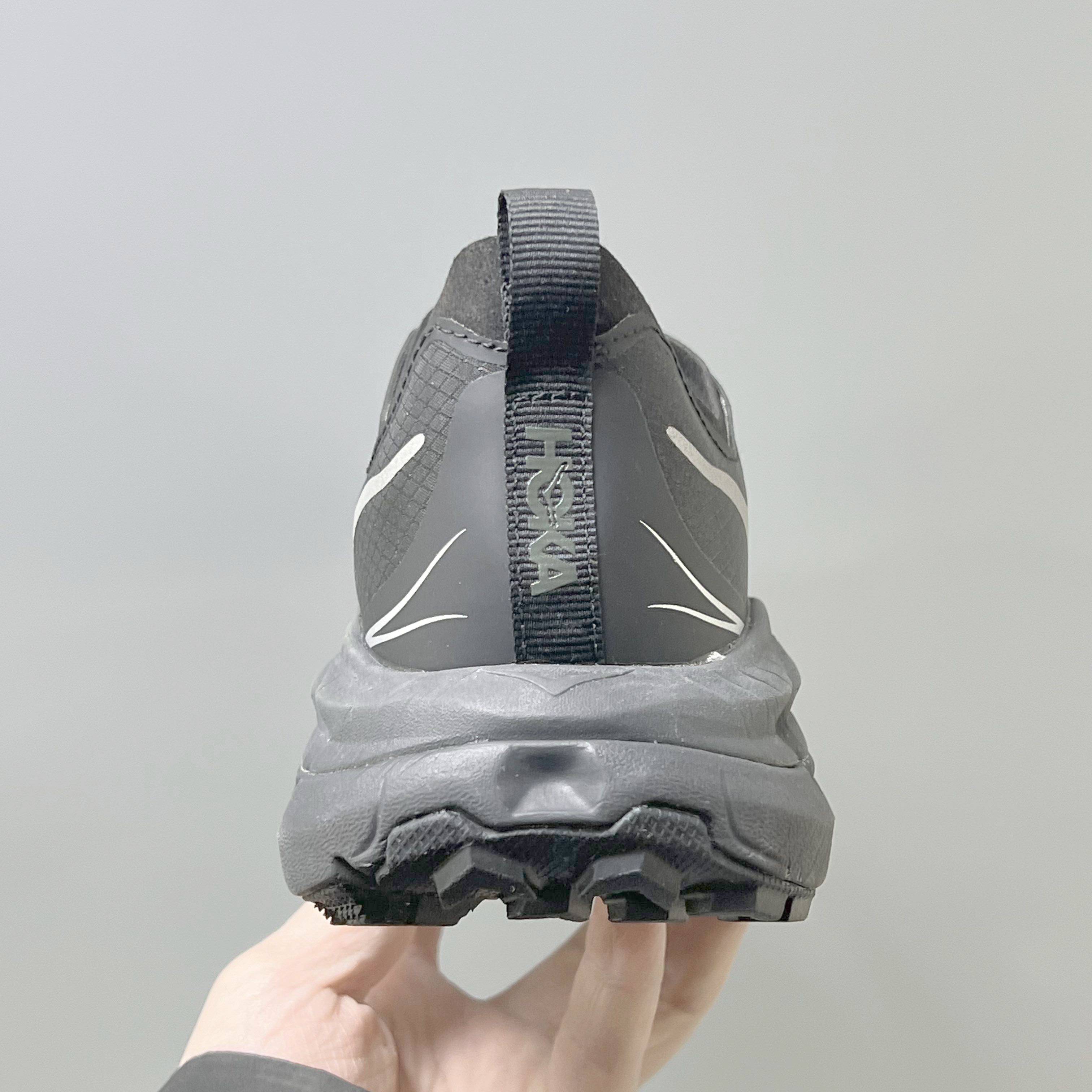 Hoka Mafate Speed 4 Lite