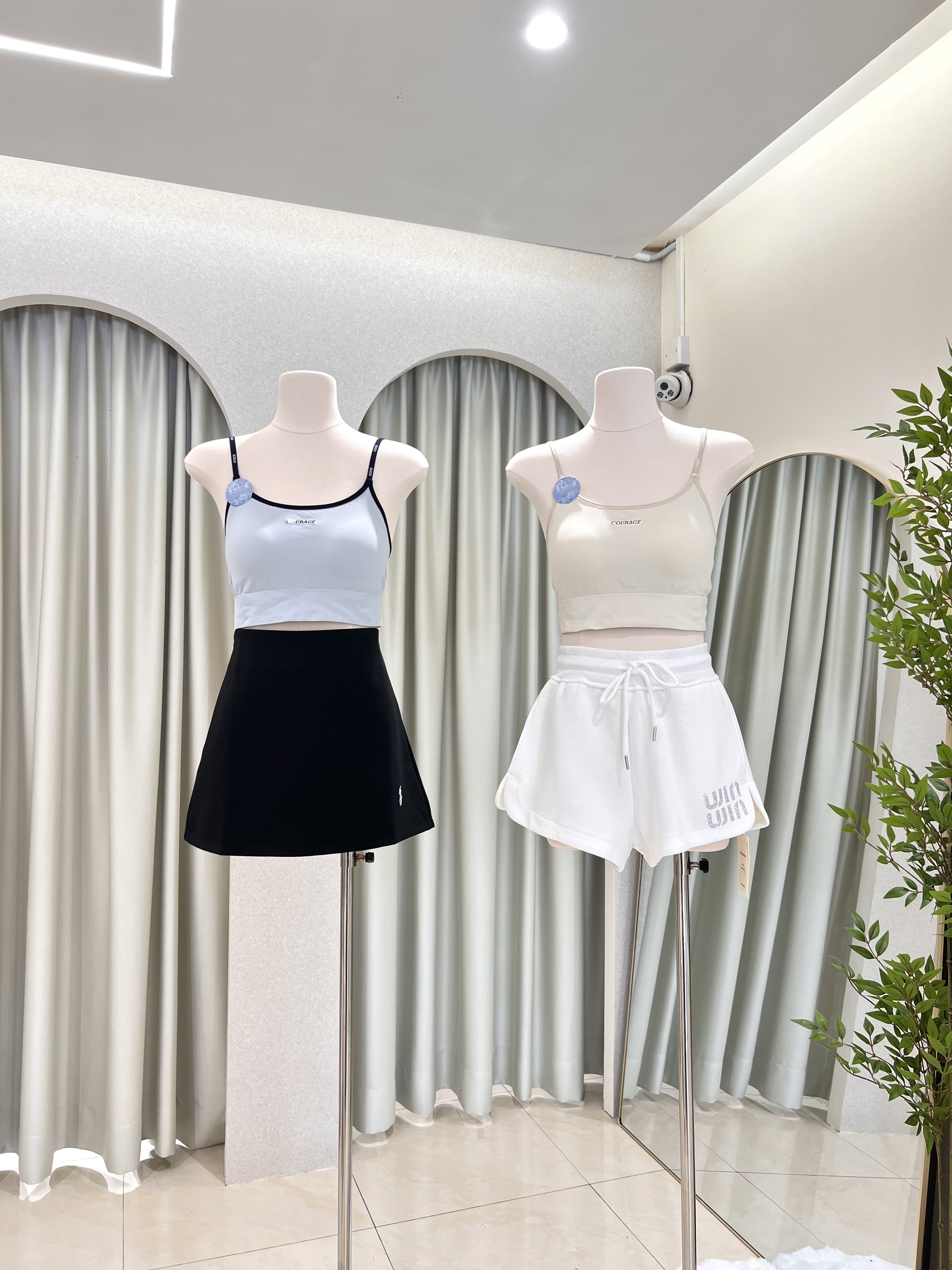 7088 少女感撞色胸垫吊带