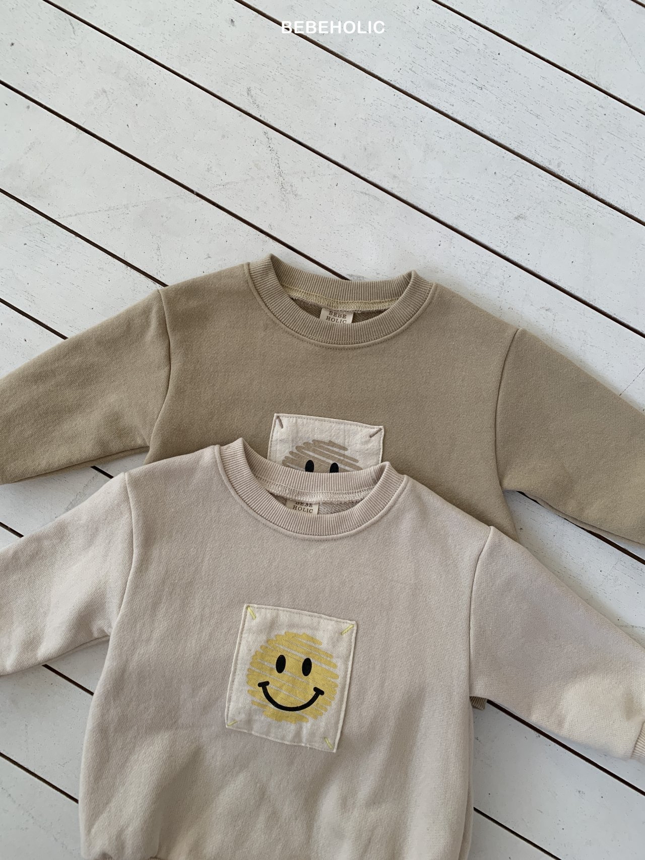 🌸預訂 韓國直送🌸🇰🇷BEBEHOLIC兩色笑哈哈圖案長袖包屁衣