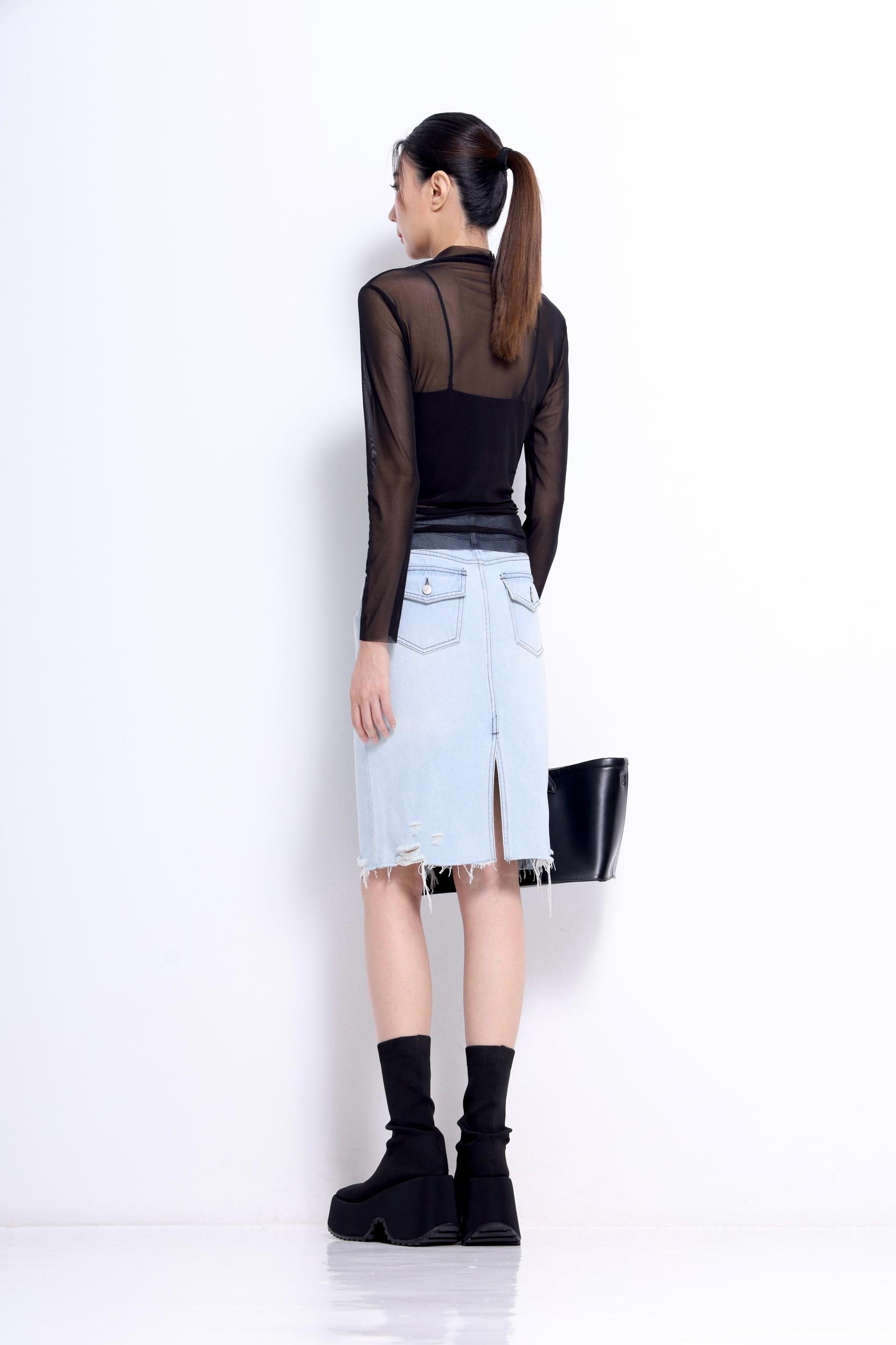 CB2737 SOFT HIGH NECK L/SLLV TOP