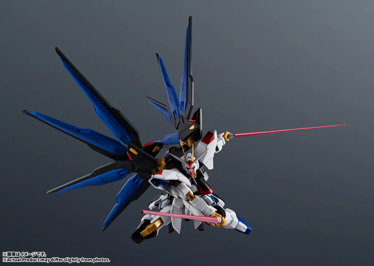 (預訂訂金 $100) (總價 $184) Bandai Gundam Universe Mobile Suit Gundam SEED DESTINY ZGMF-X20A Strike Freedom Gundam Renewal 突擊自由高達 -新版- (行版)