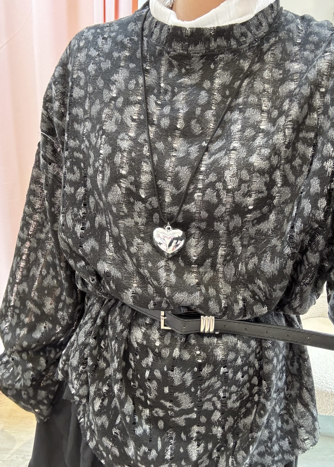 已售罄❌韓國破洞豹紋oversized長袖外撘