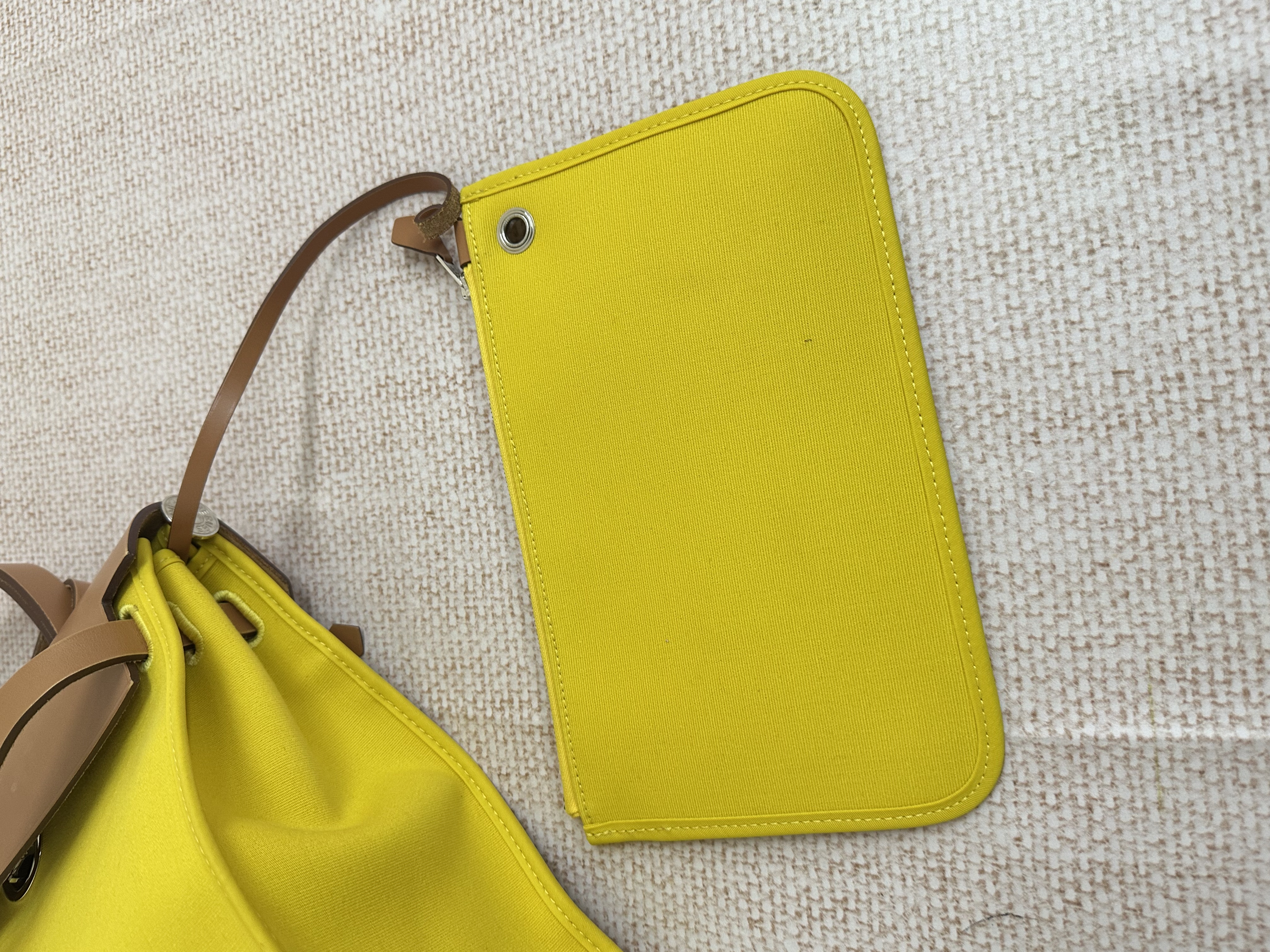 Pre-owned Hermes Herbag/ Stamp Y/ Product Code: 26041604