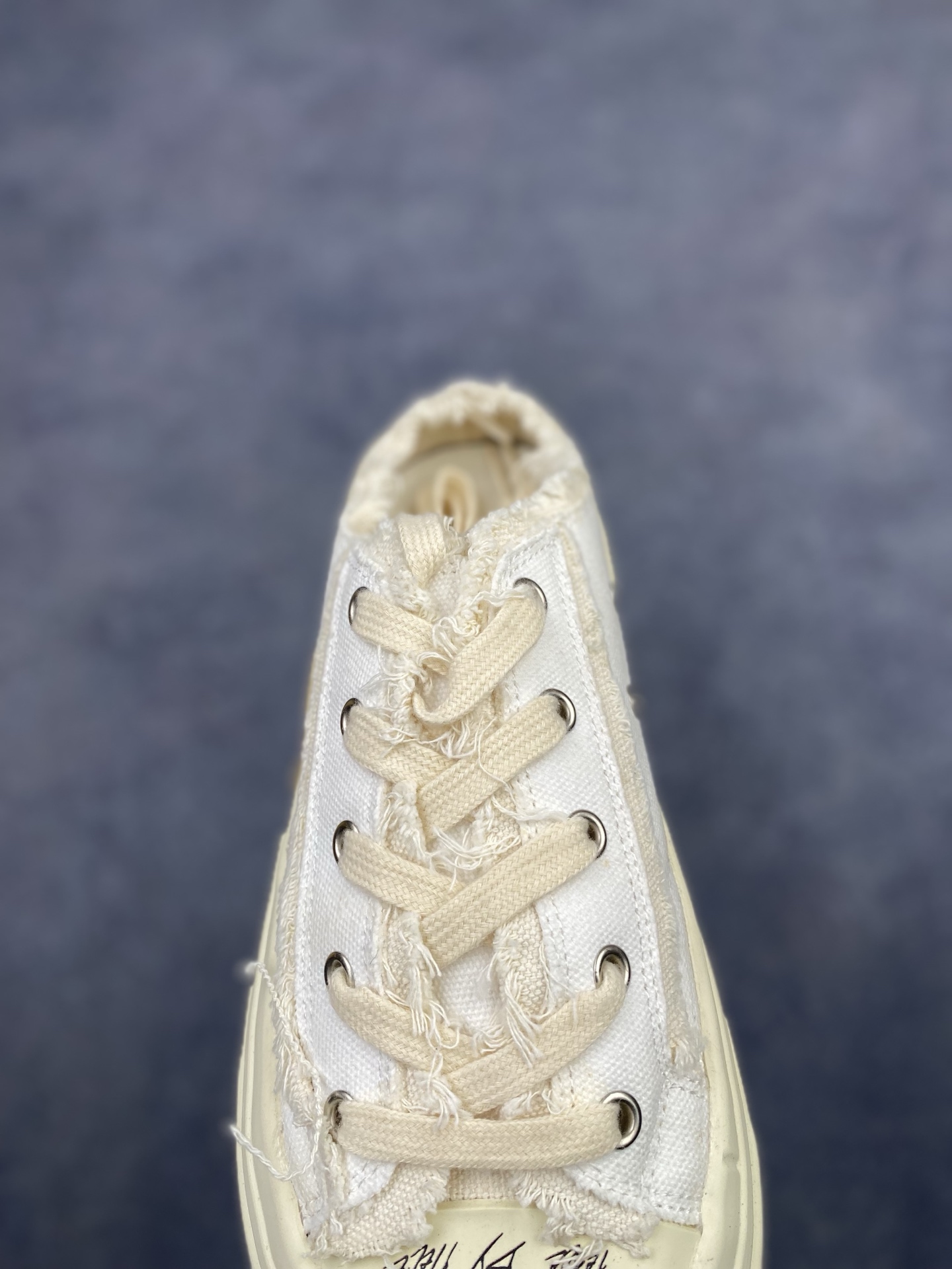 xVESSEL G.O.P. Slip on