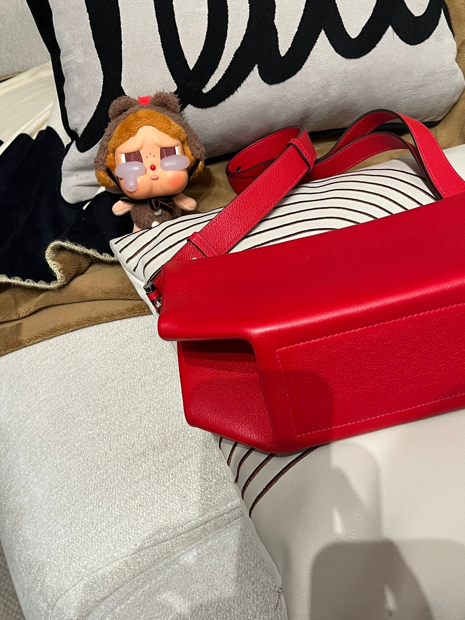 HERMES OPLI, Q5 ROUGE CASAQUE SHOULDER BAG STAMP C, 100%Authentic ,98%new ✅Dust bag 