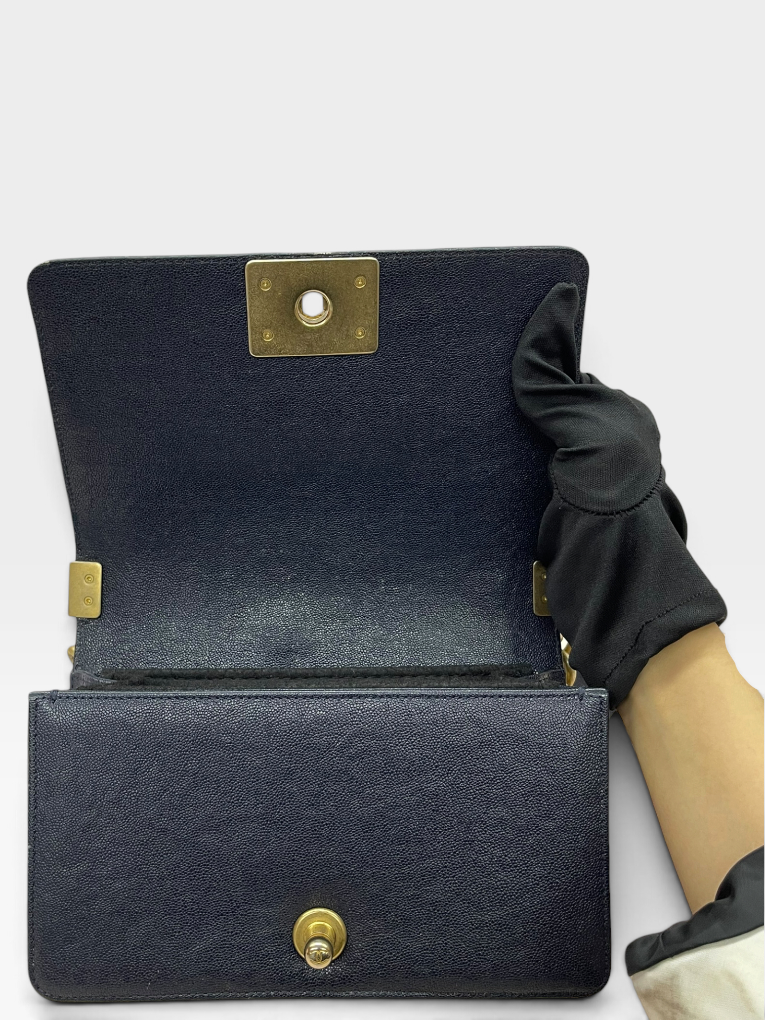 Pre-Owned CHANEL Boy 20 / Product Code: 082711