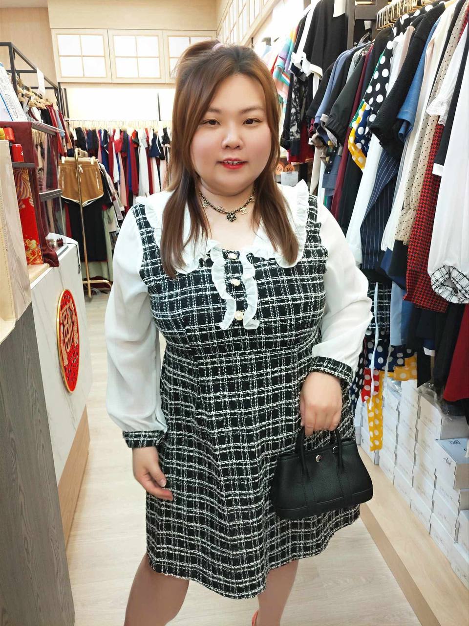 BE#06 长袖娃娃雪纺领小香风连衣裙