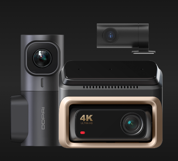 盯盯拍 DDPAI Z60 Pro 行車紀錄器 前後車內三cam     (預購產品)