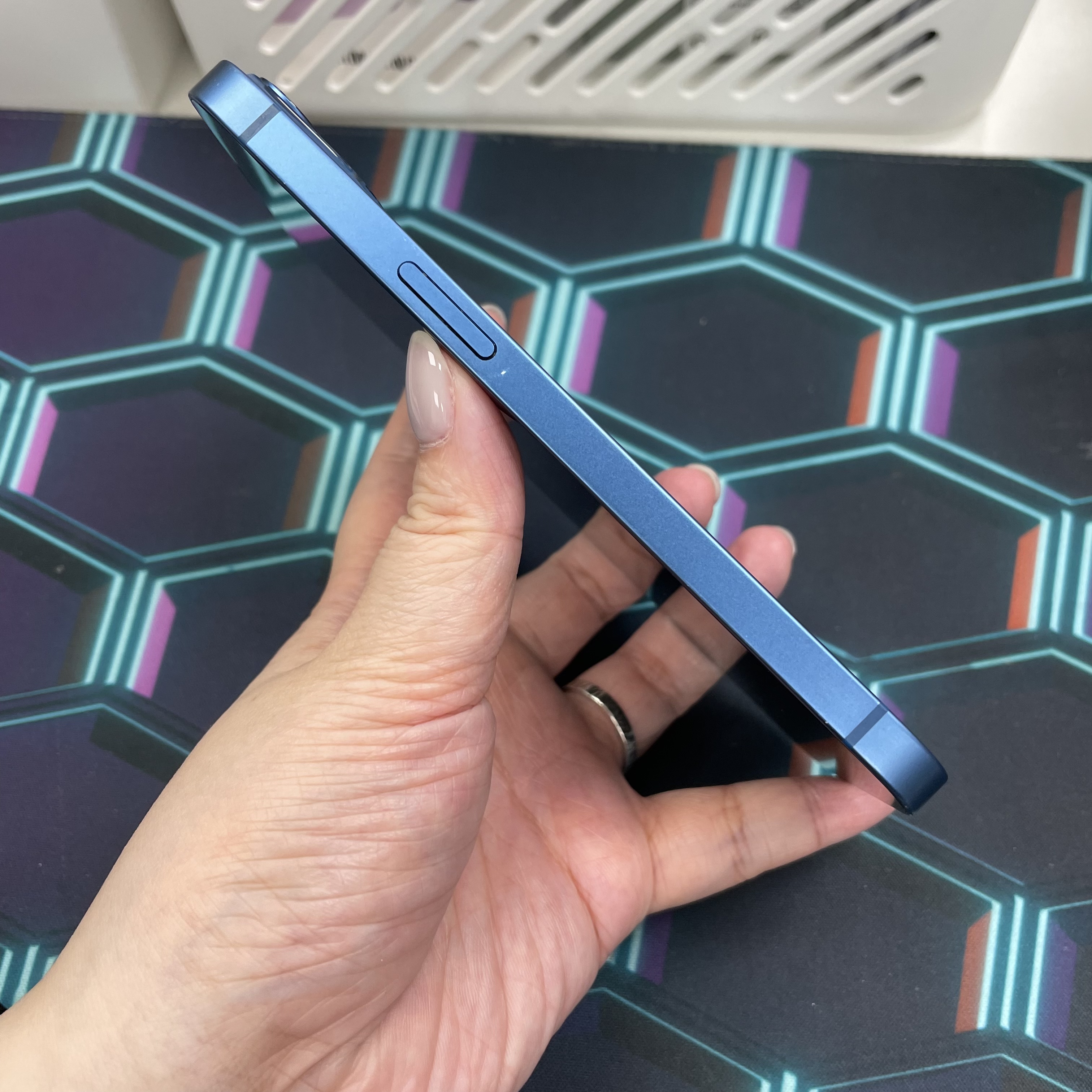 *6497 13 超靚機 256GB 電83 藍色 blue