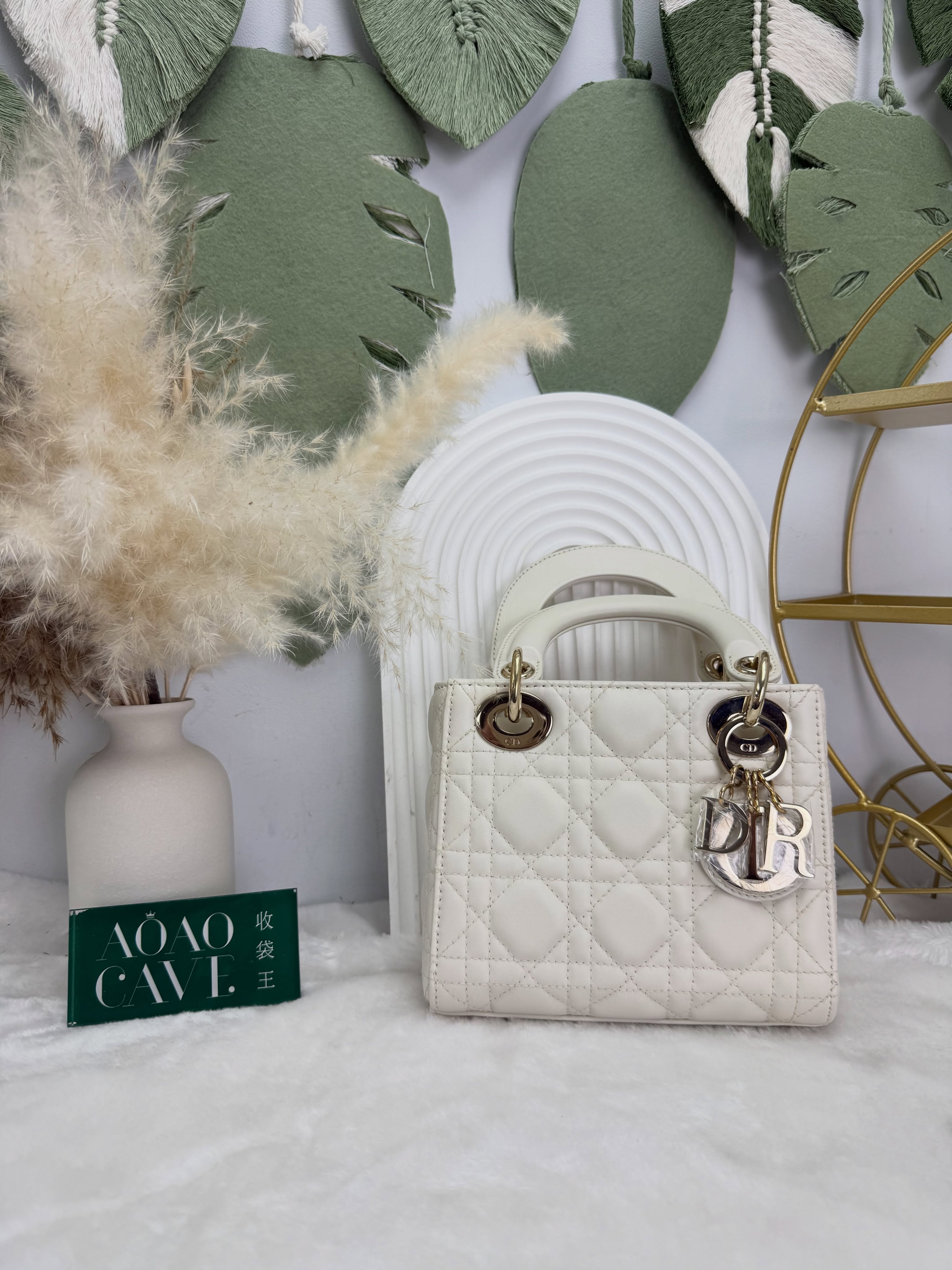 Dior👜 PRE OWNED 🛍️奶白色金扣Lady Dior Mini 🤍全套🤍