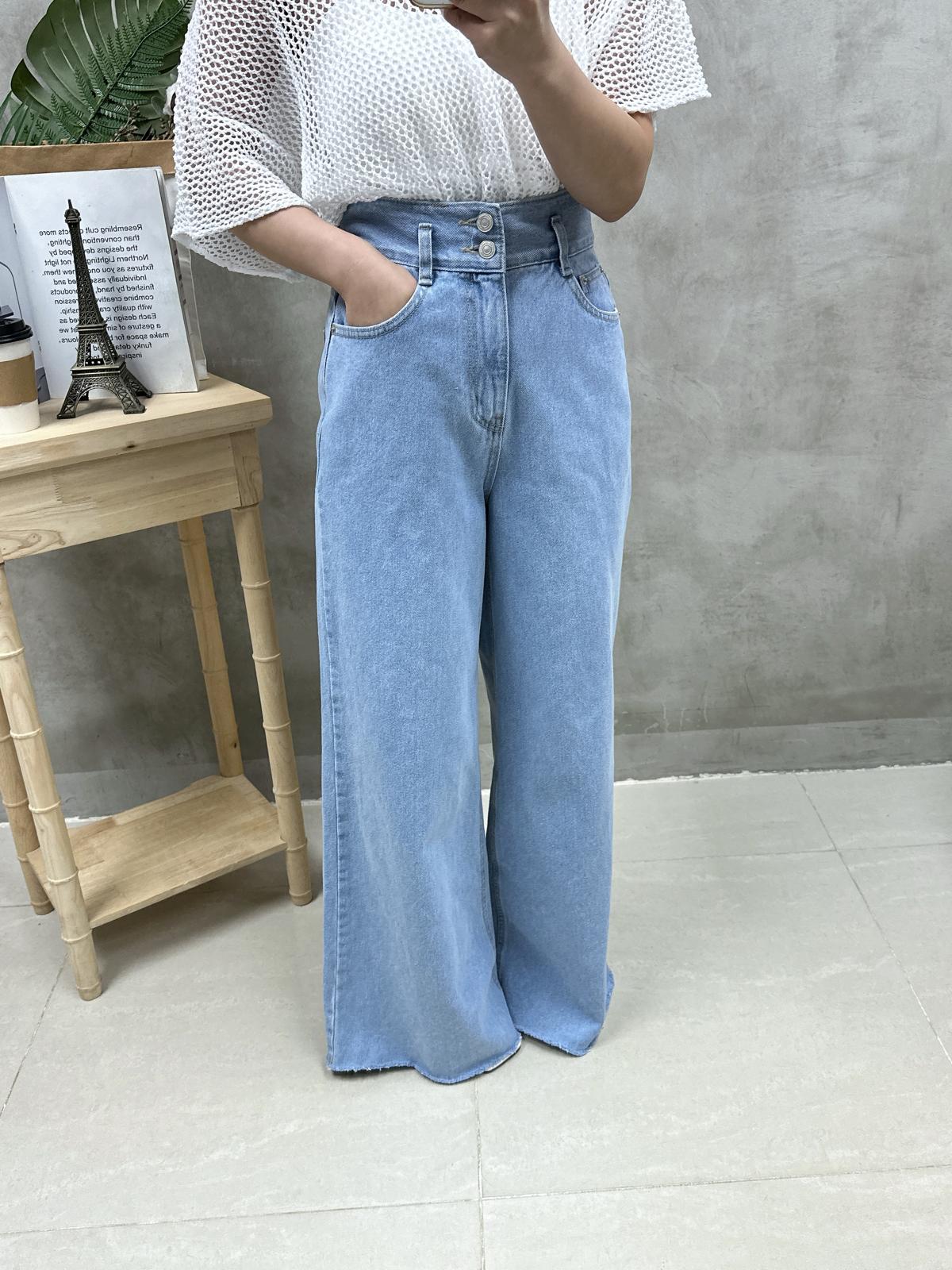 U01 V領束腳線Top