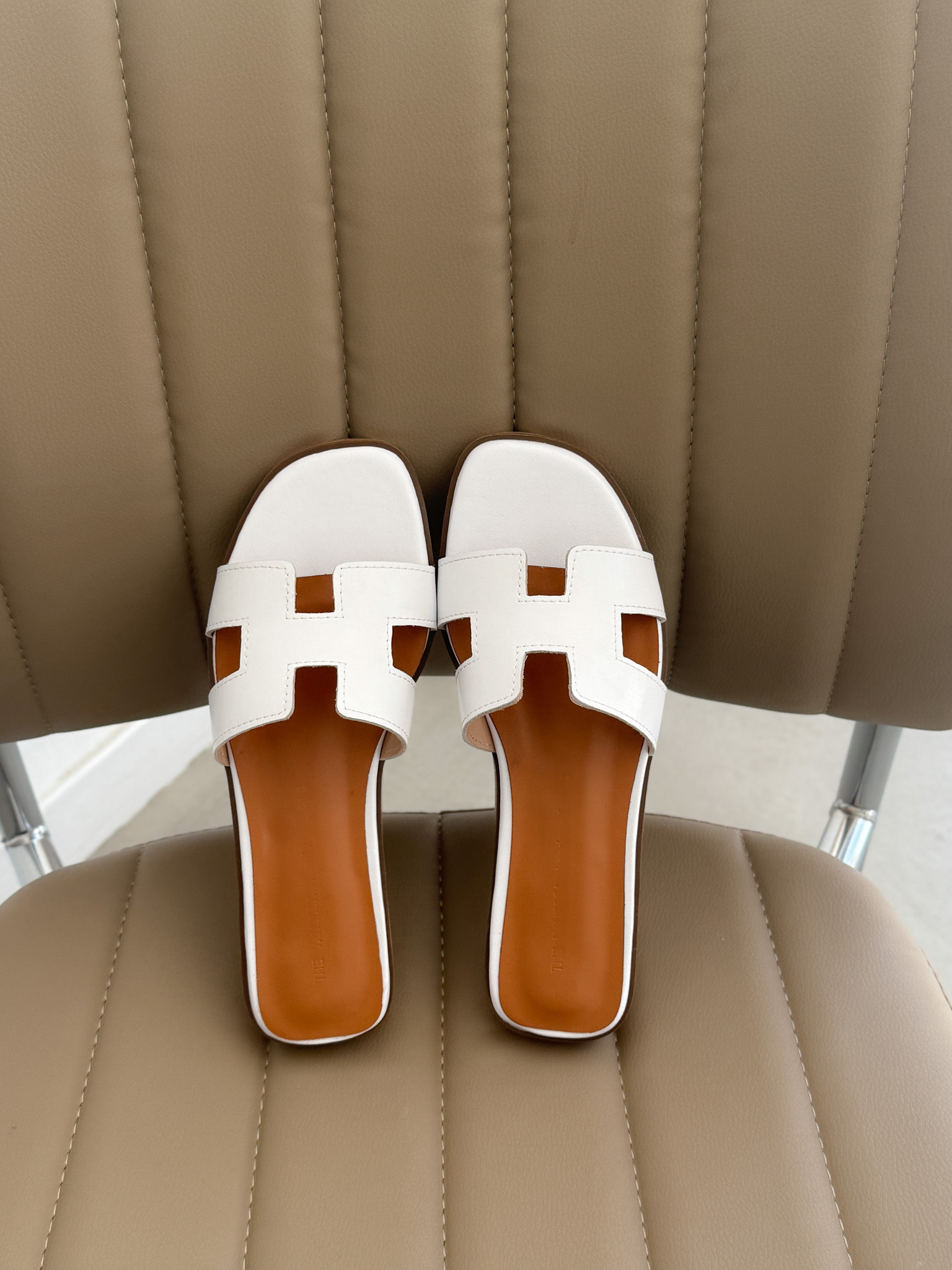 Hannah Cushion Sandals (5 colors)