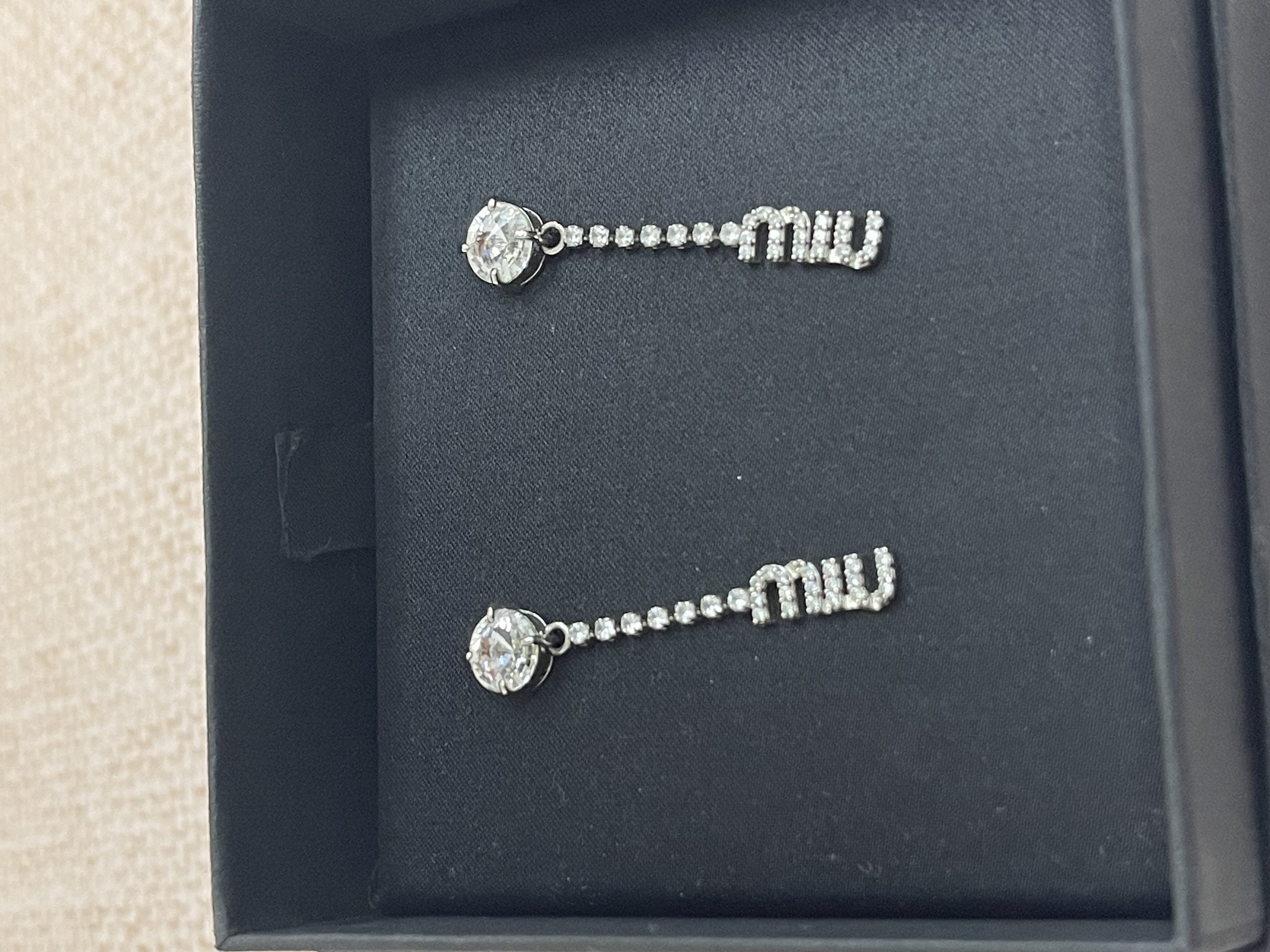 Pre-owned Miumiu earrings/ Product Code: 26040552