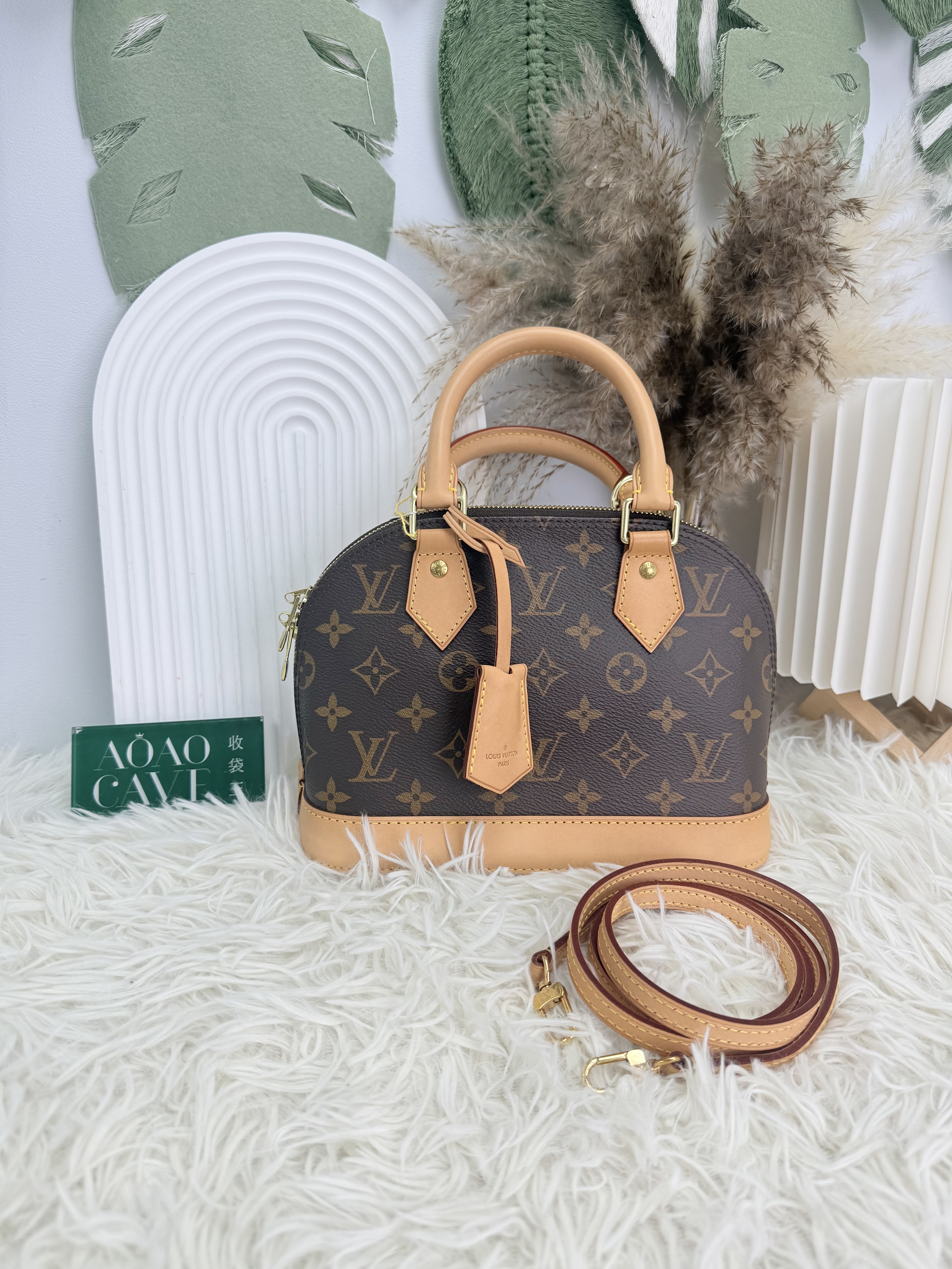 LV 🤍PRE OWNED Alma BB 啡色老花貝殼包 晶片款🤎