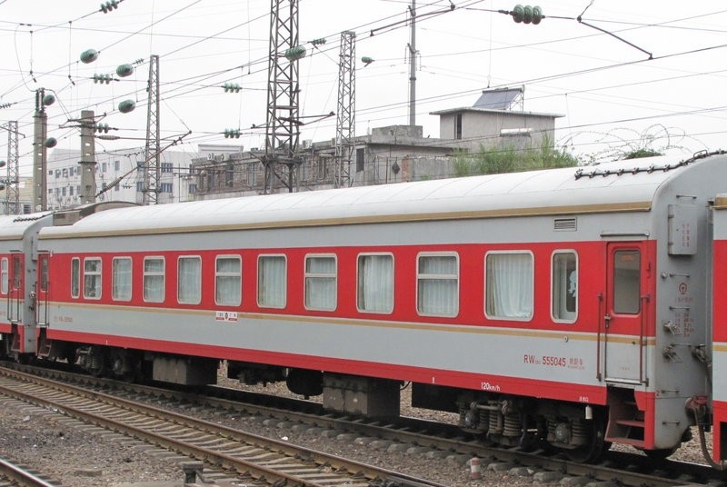 長鳴N比例 （1：160）出品京局京段幹線列車K105/106 北京西－深圳 軟卧硬卧餐車八節編組C